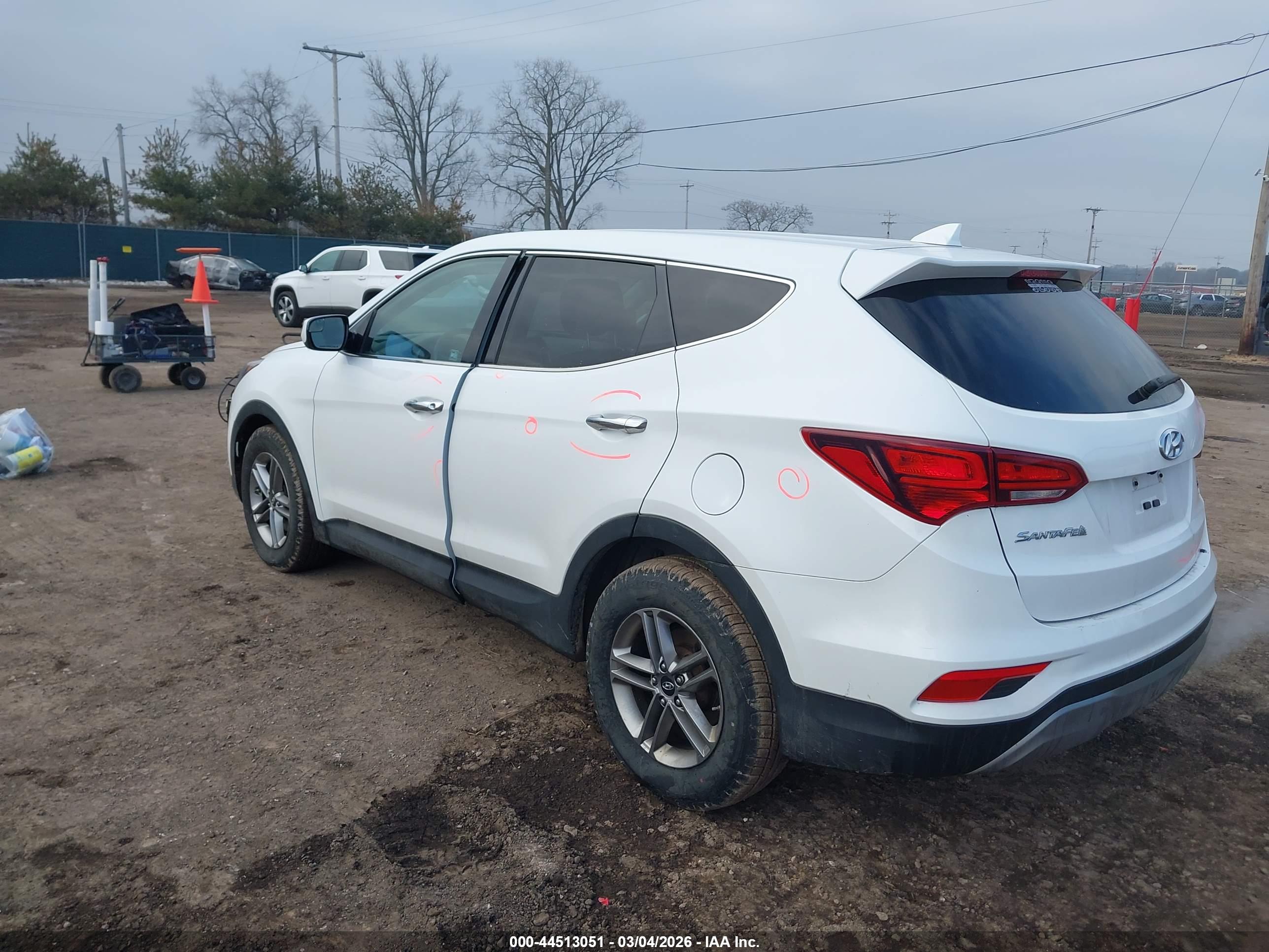 HYUNDAI SANTA image 3