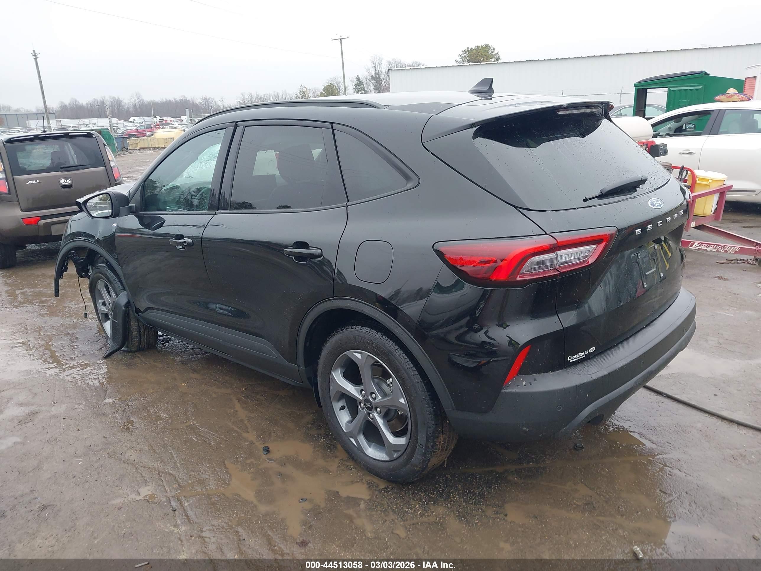 FORD ESCAPE image 3