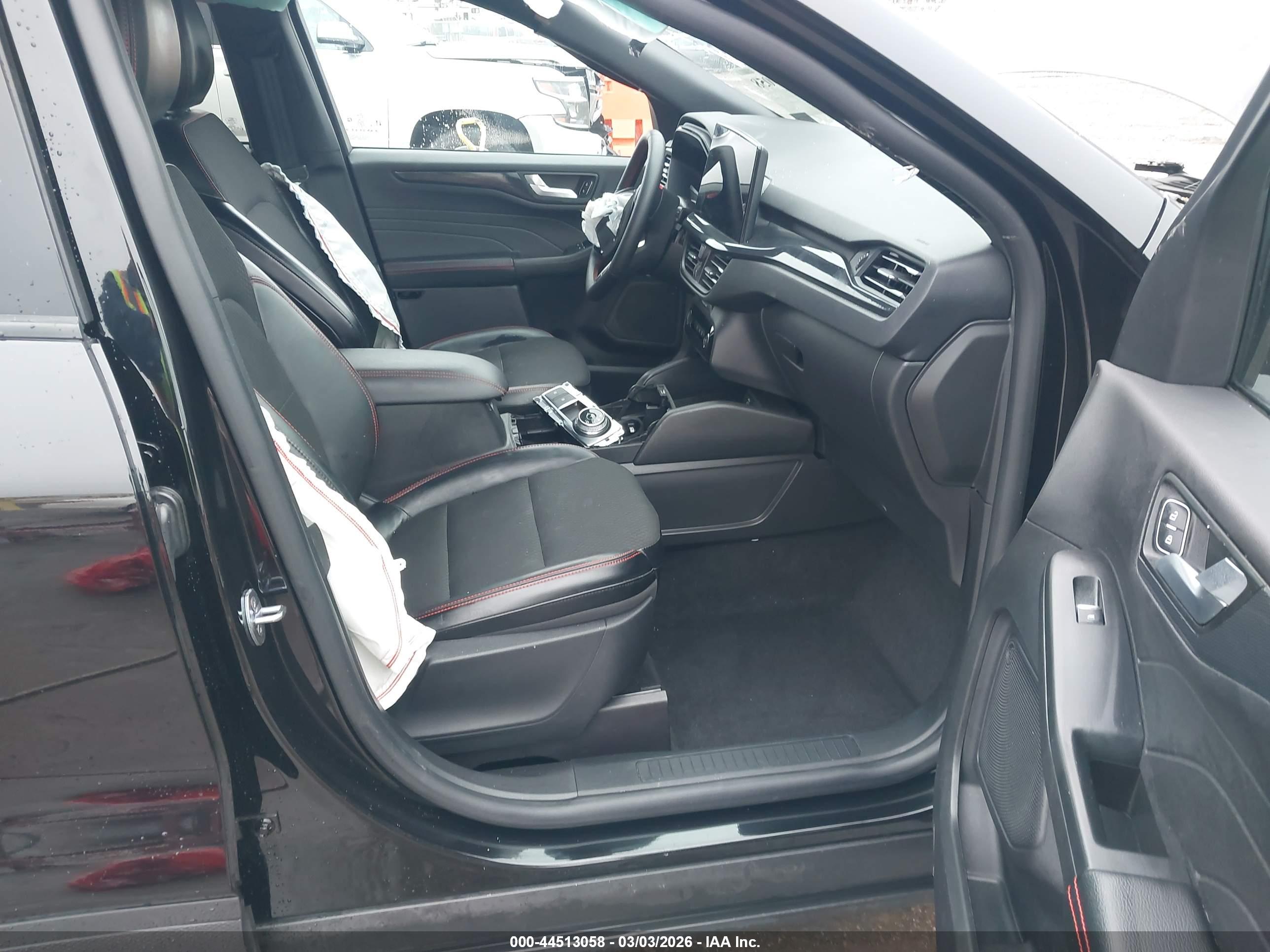 FORD ESCAPE image 5