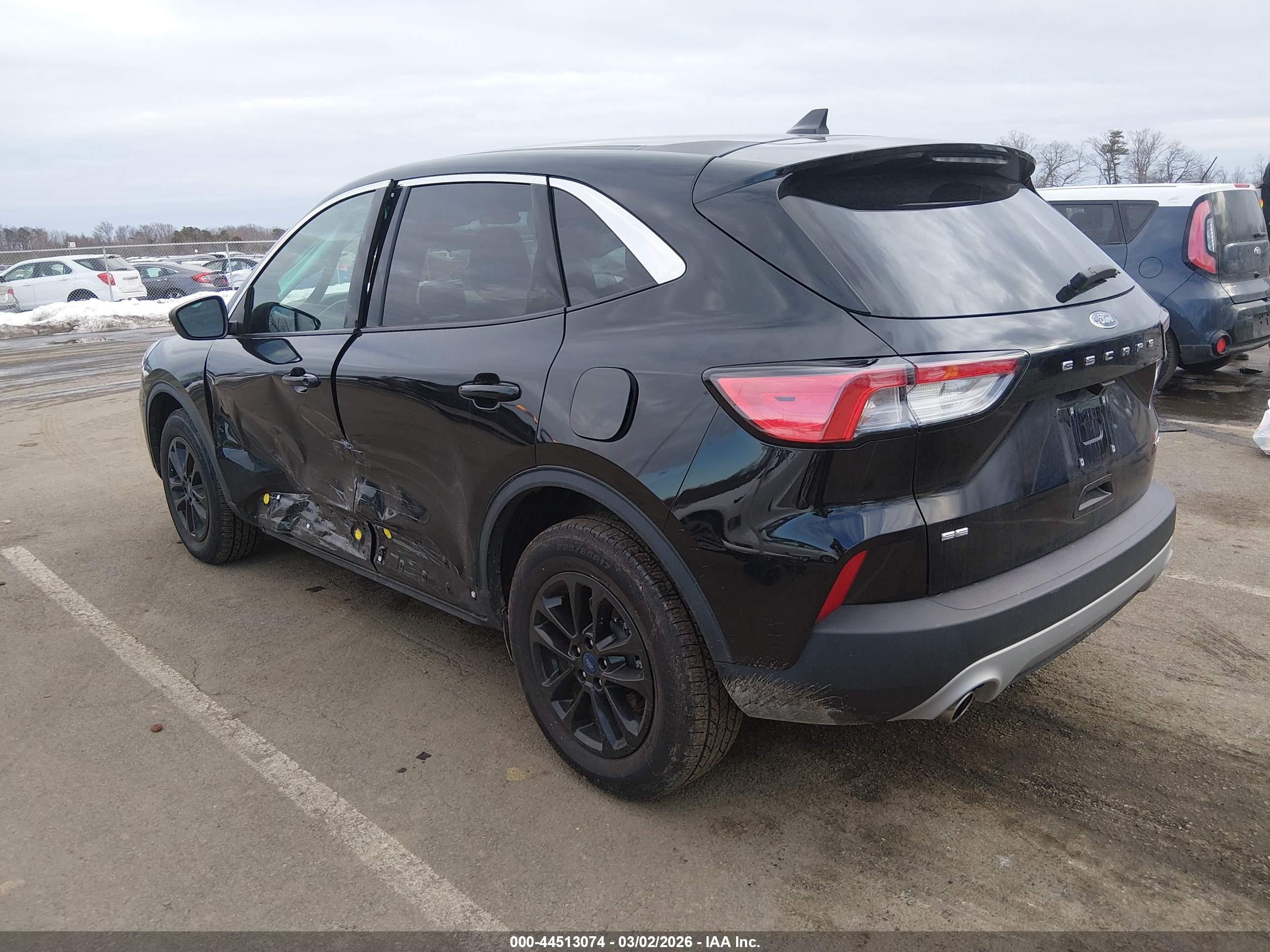FORD ESCAPE image 3