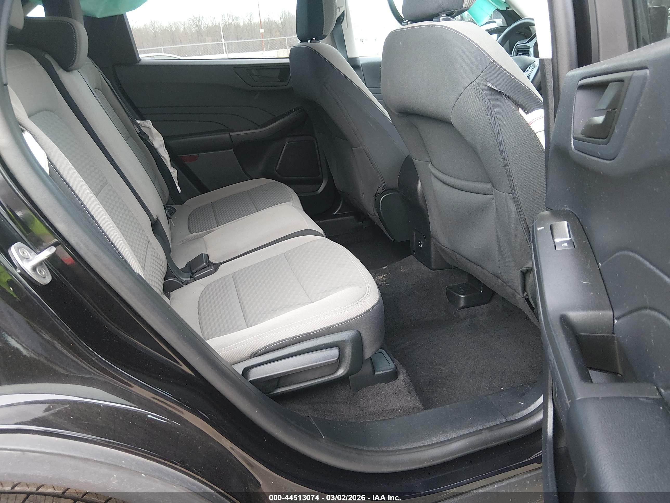 FORD ESCAPE image 8