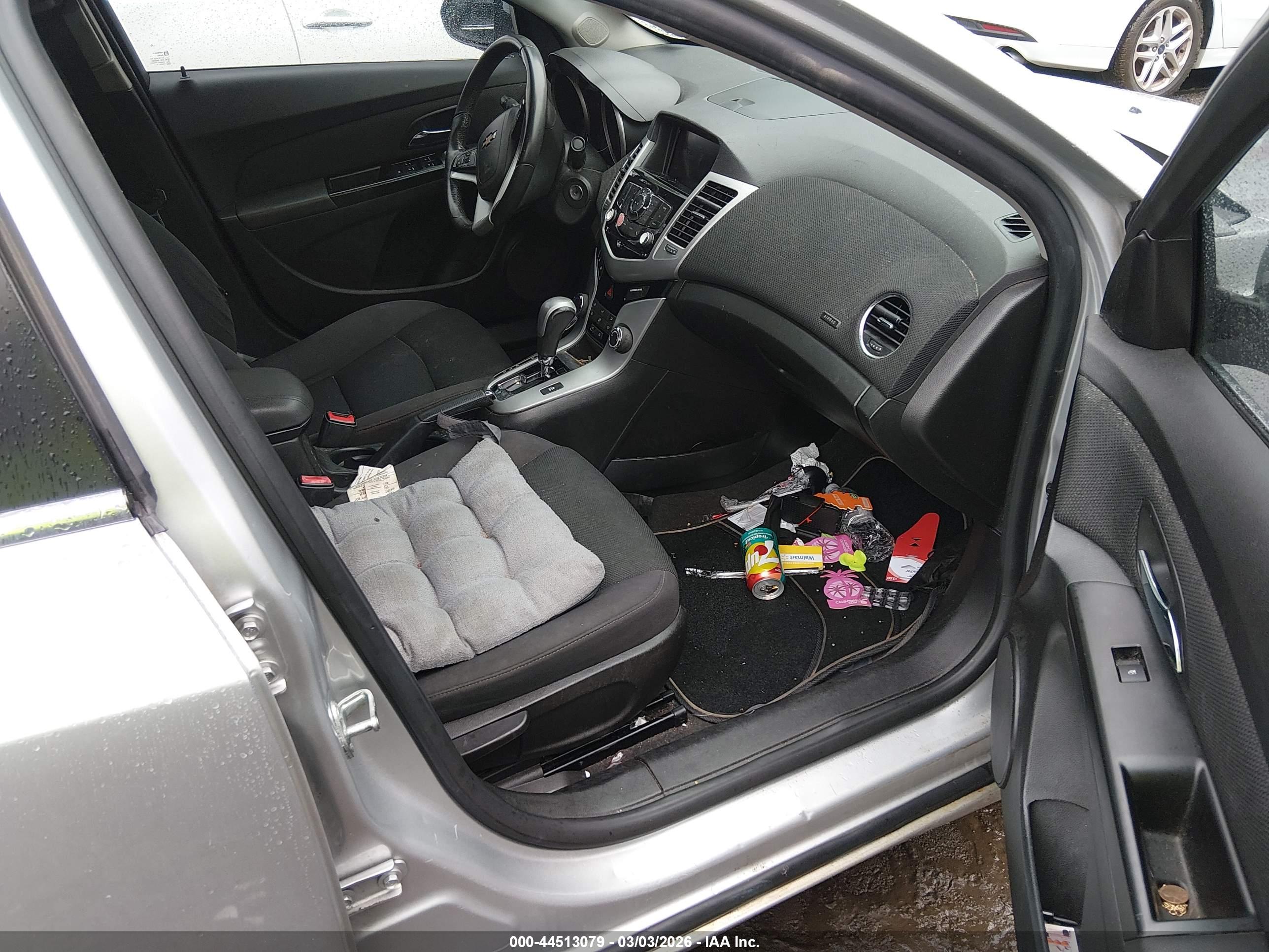 CHEVROLET CRUZE image 5