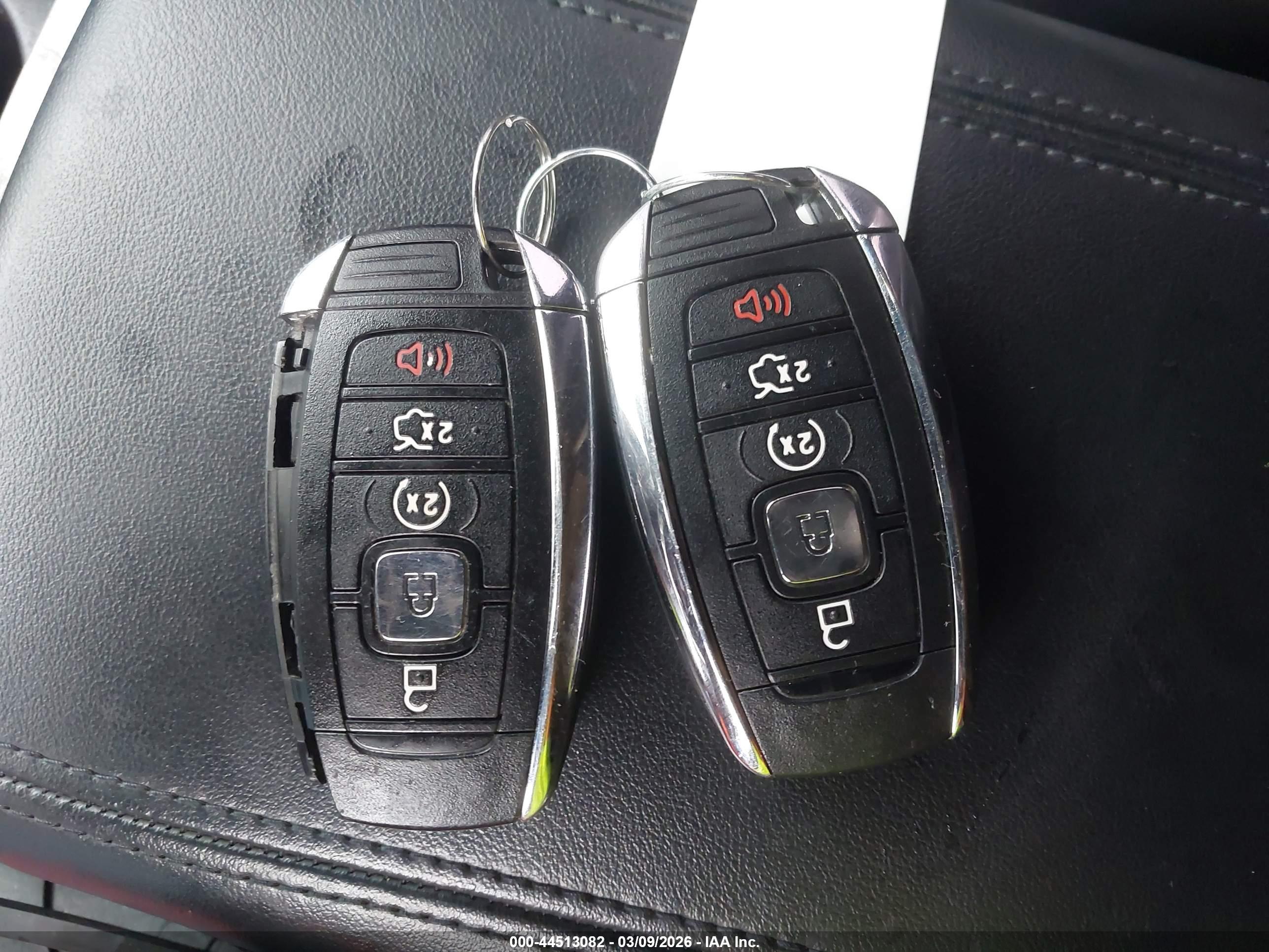 LINCOLN MKZ image 11