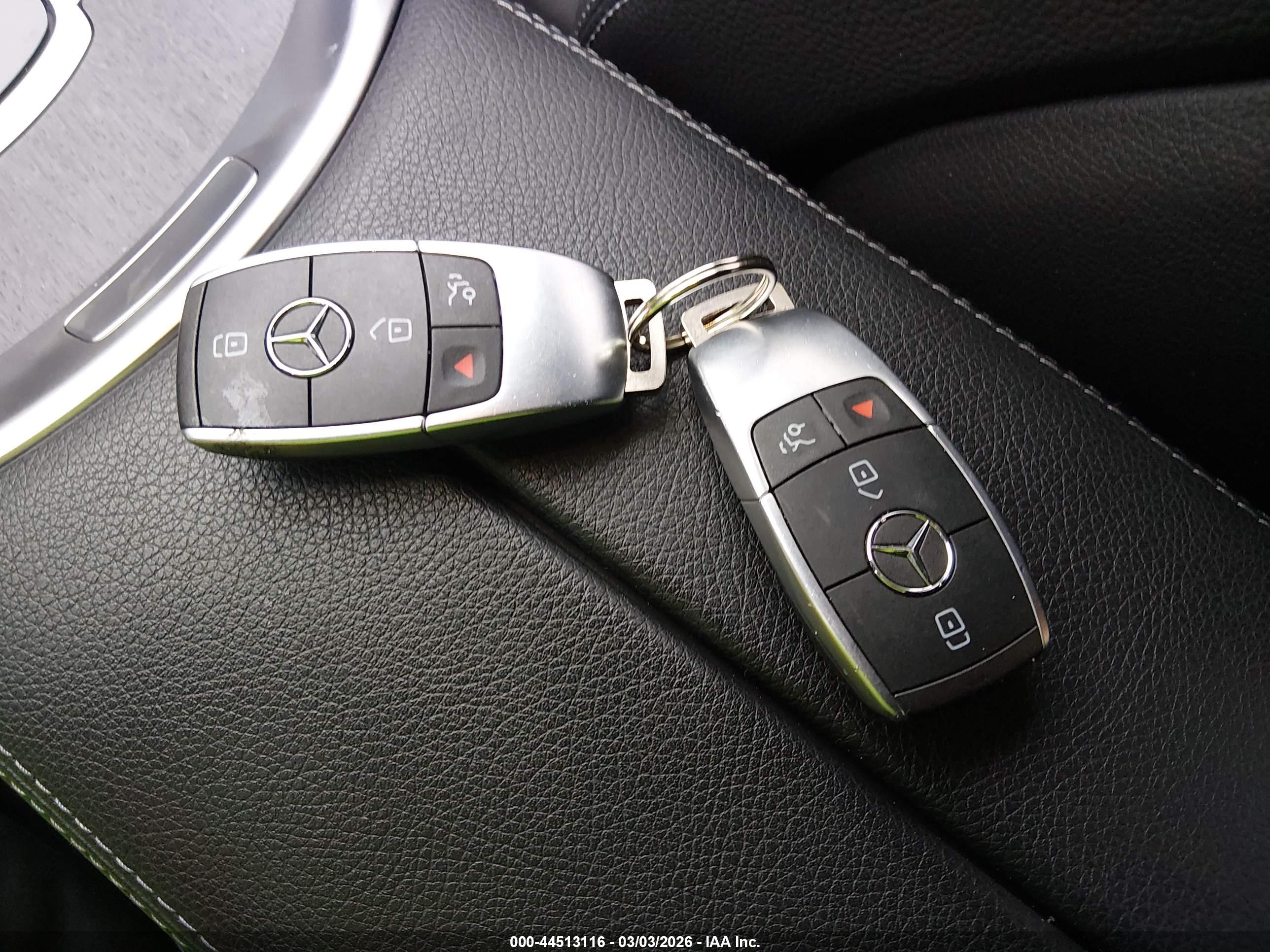 MERCEDES-BENZ C image 11
