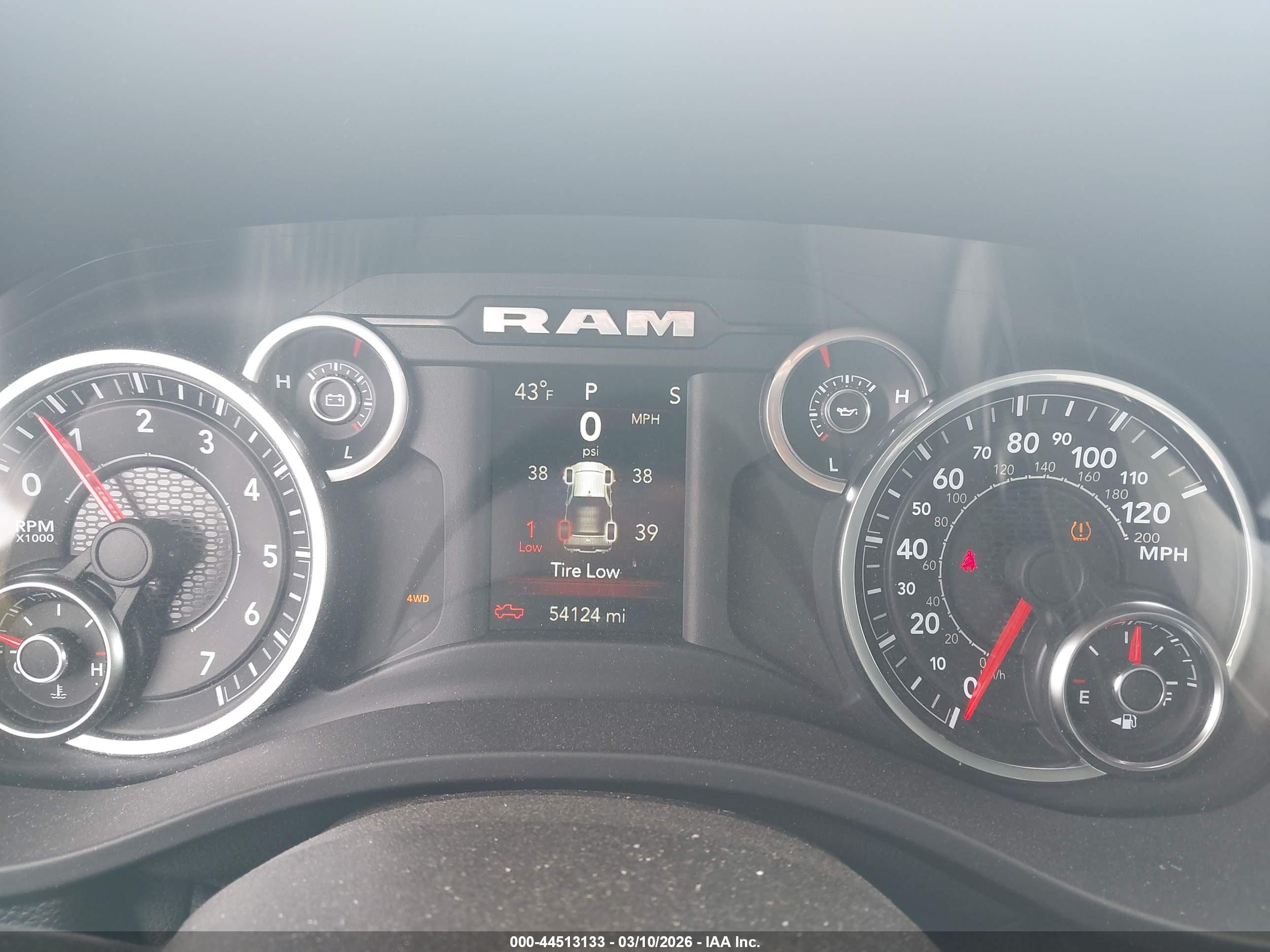 RAM 1500 image 7