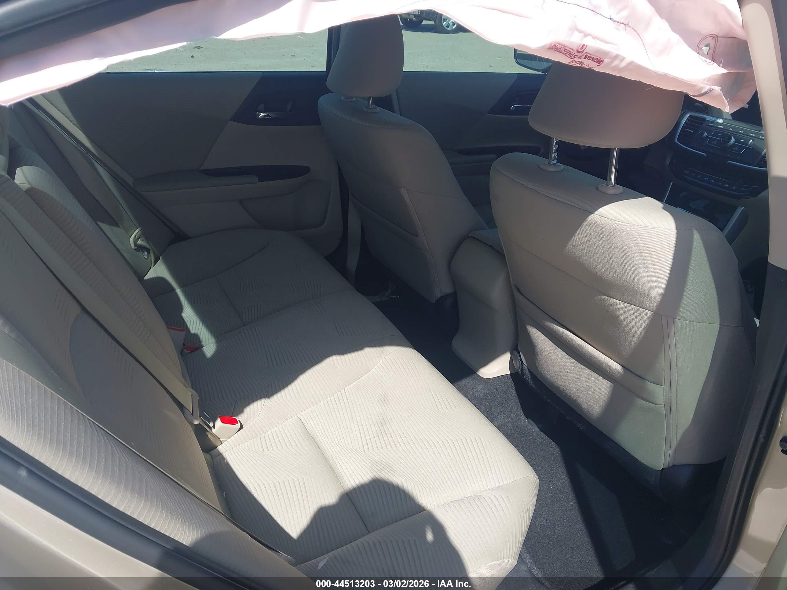 HONDA ACCORD image 8
