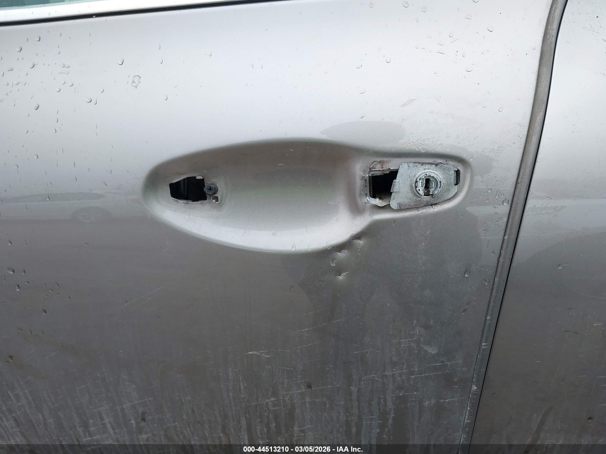 KIA SORENTO image 6