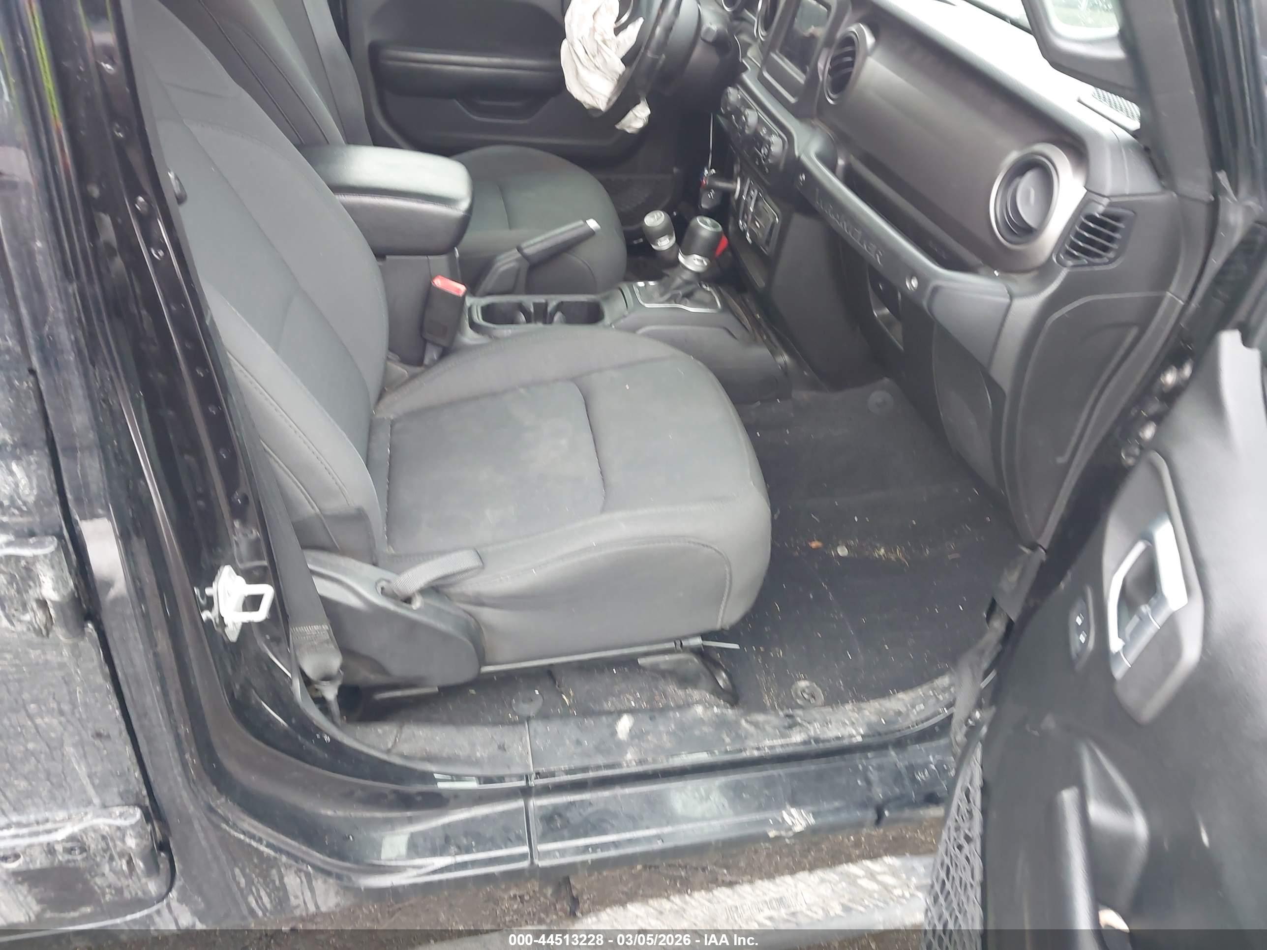 JEEP WRANGLER image 5