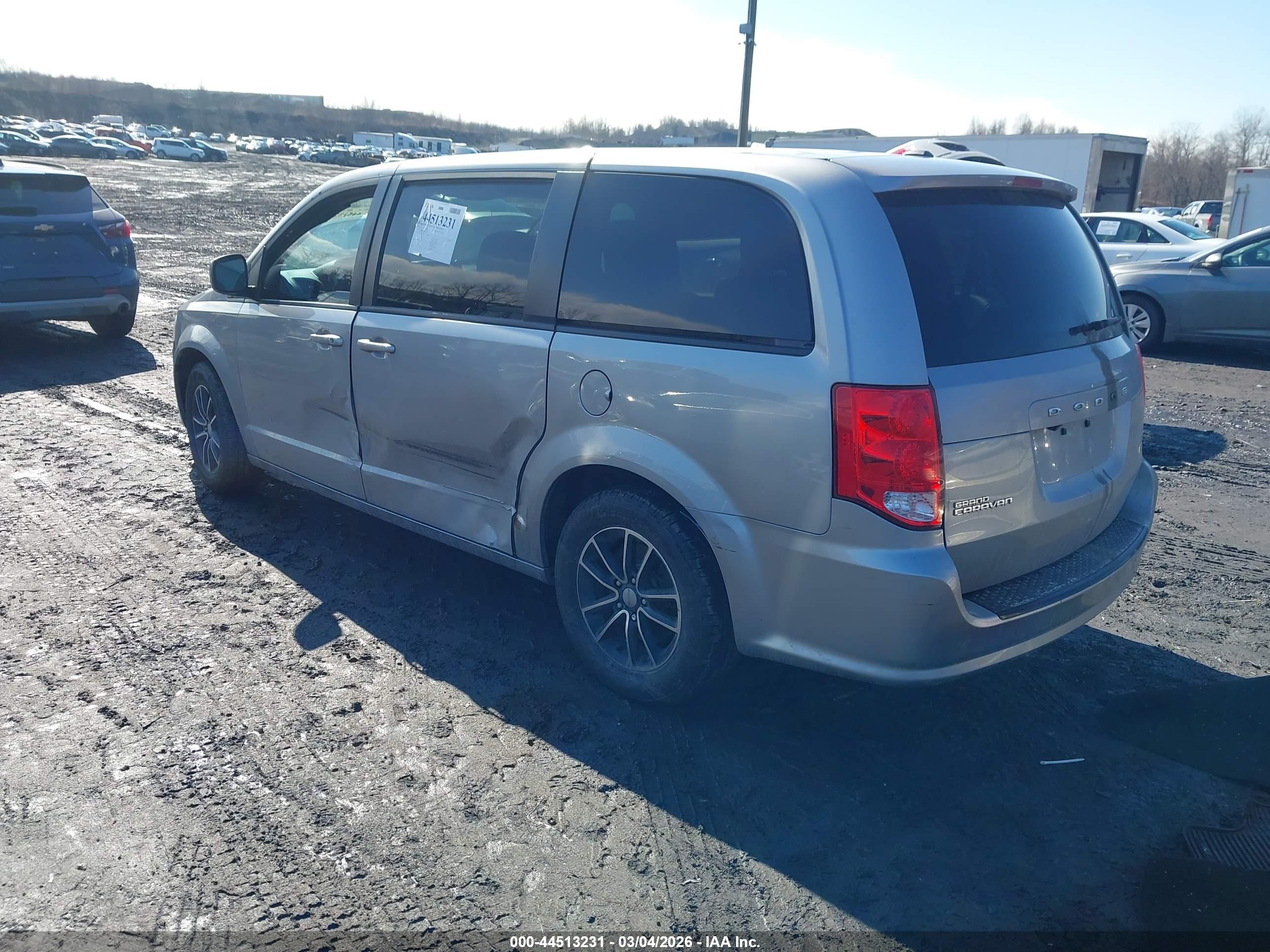 DODGE GRAND image 3