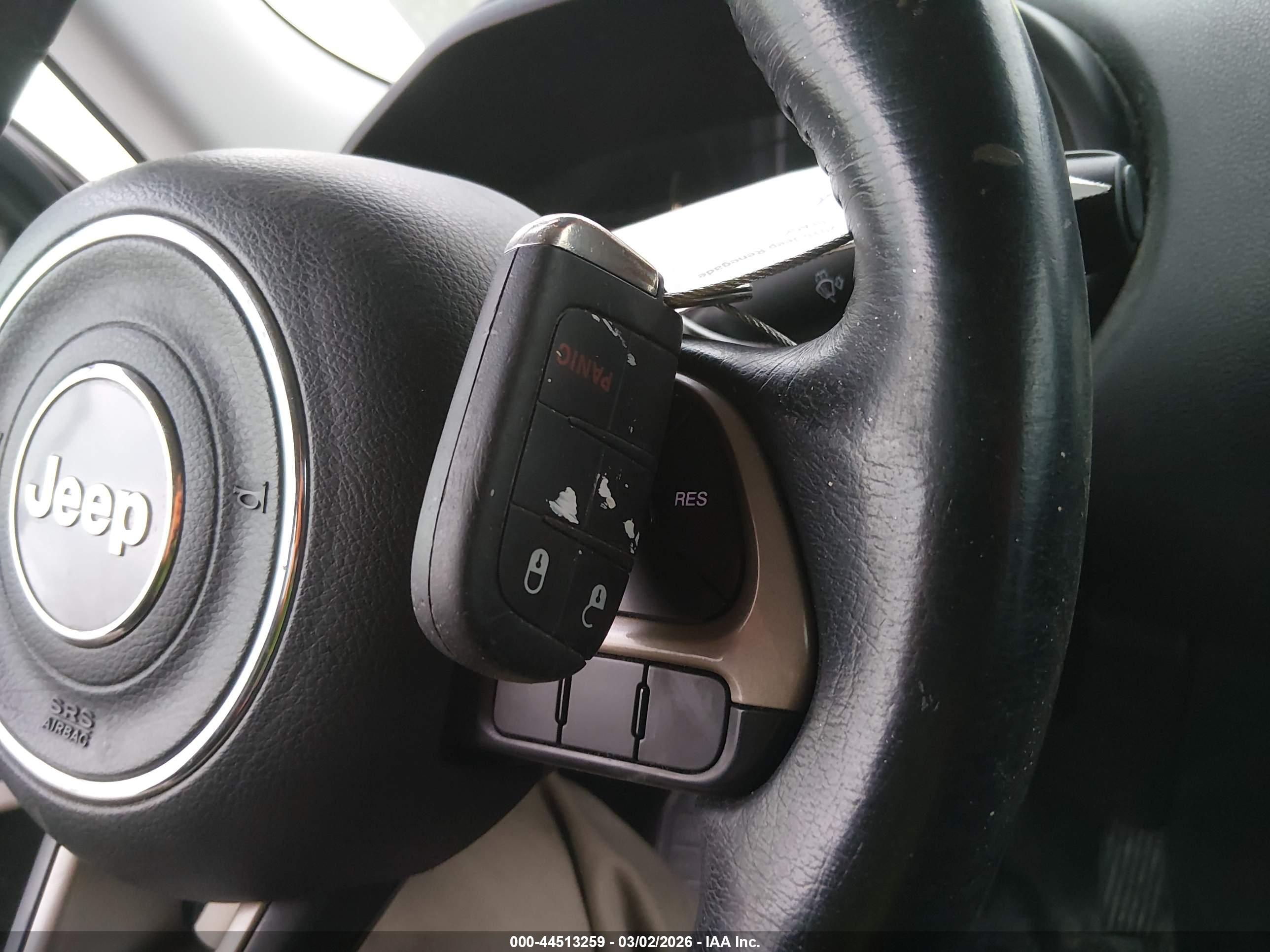 JEEP RENEGADE image 11