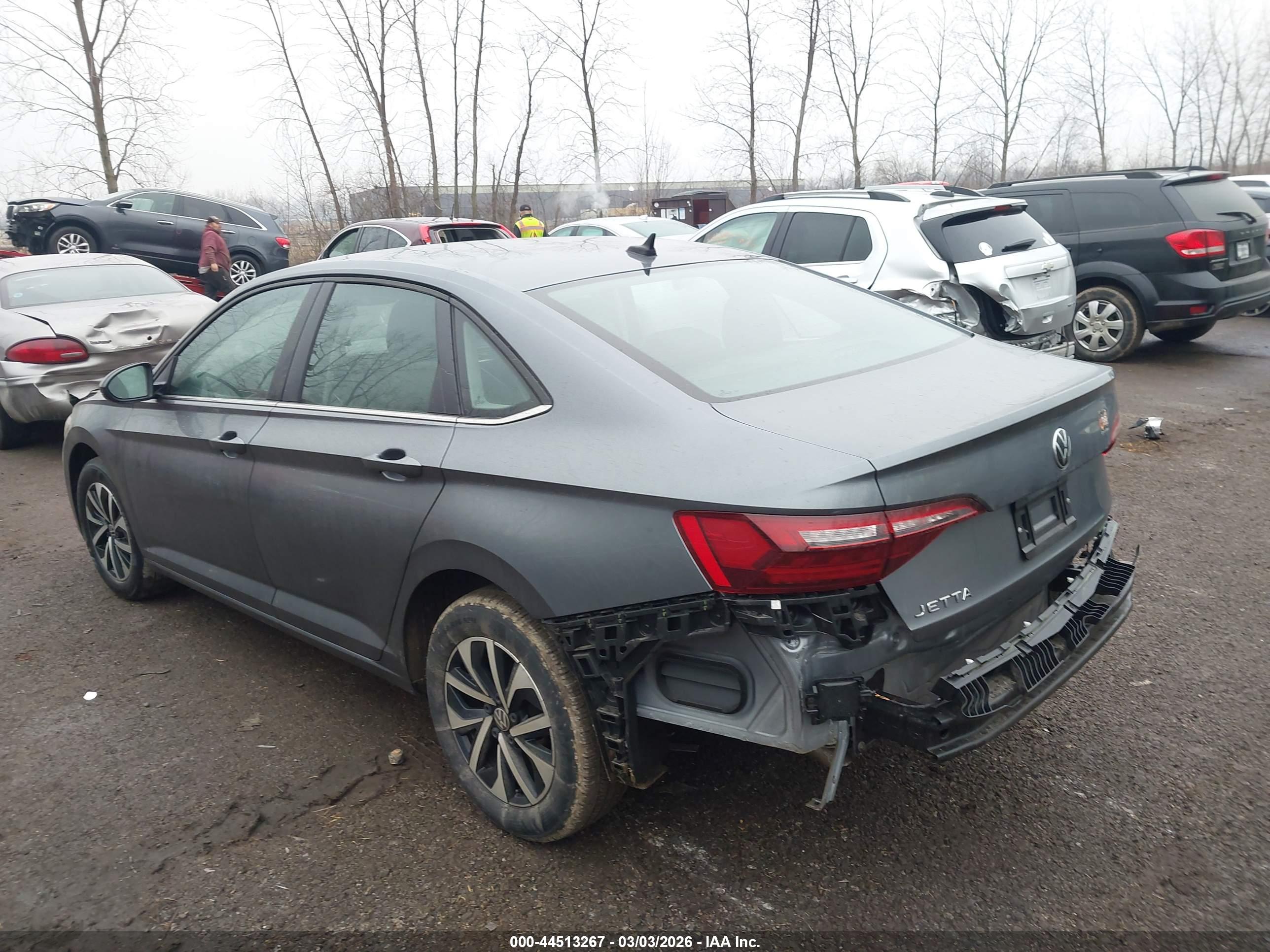 VOLKSWAGEN JETTA image 3