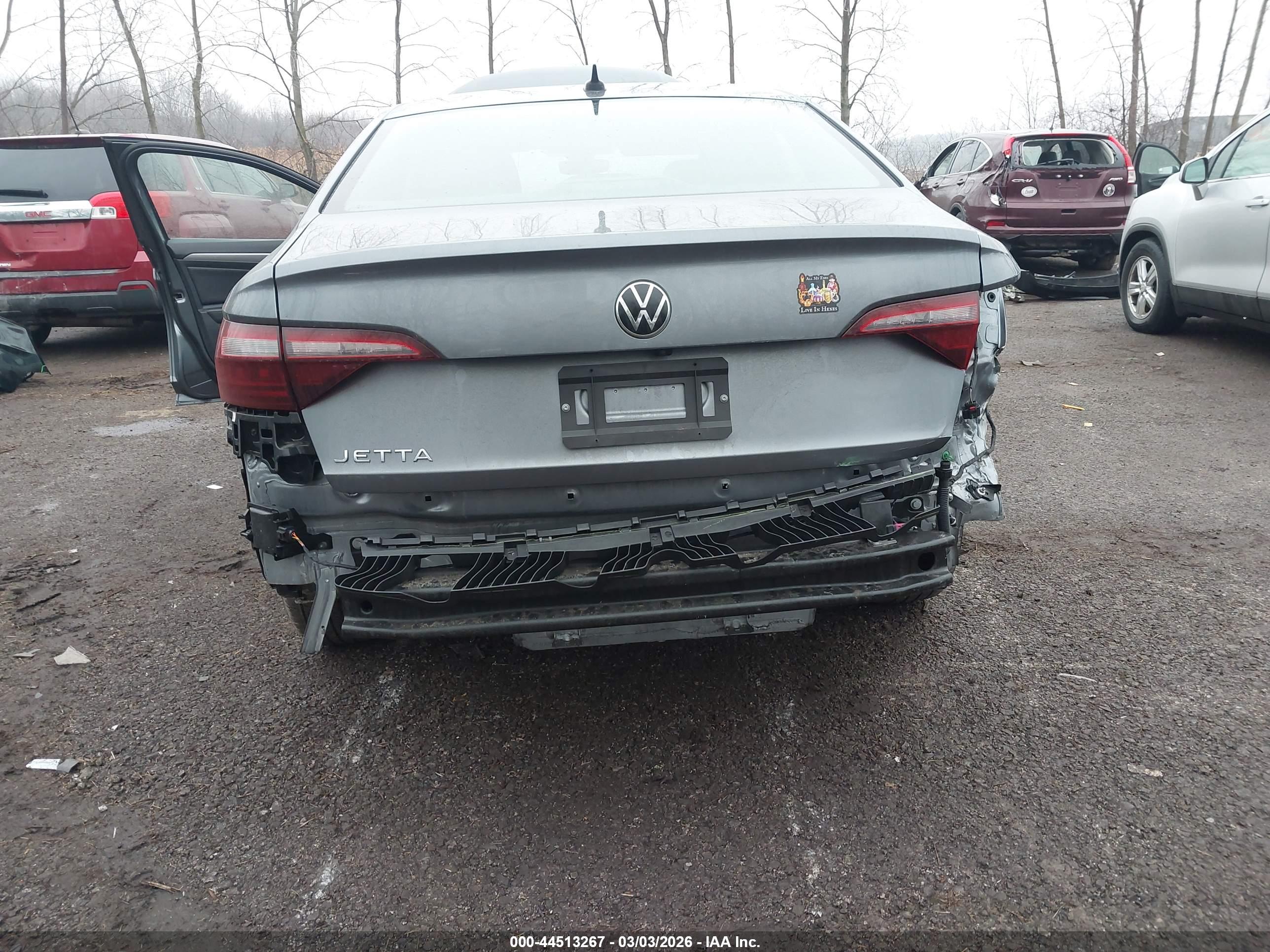 VOLKSWAGEN JETTA image 6