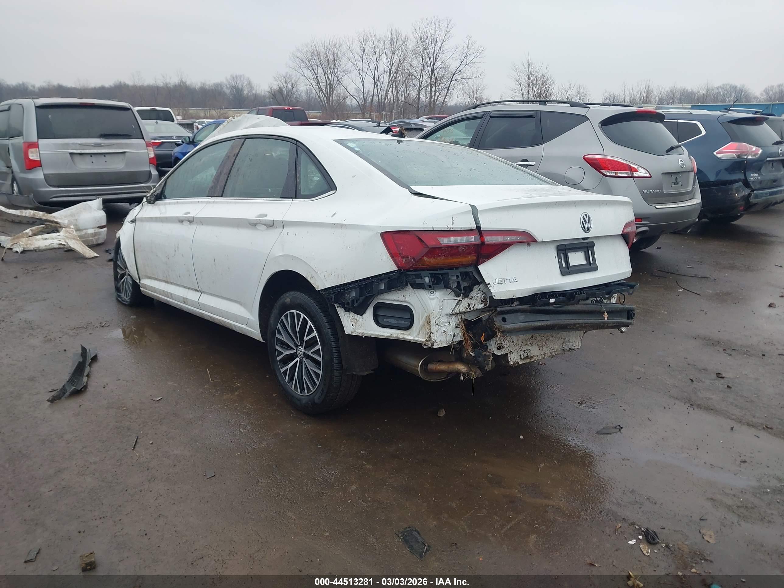 VOLKSWAGEN JETTA image 3