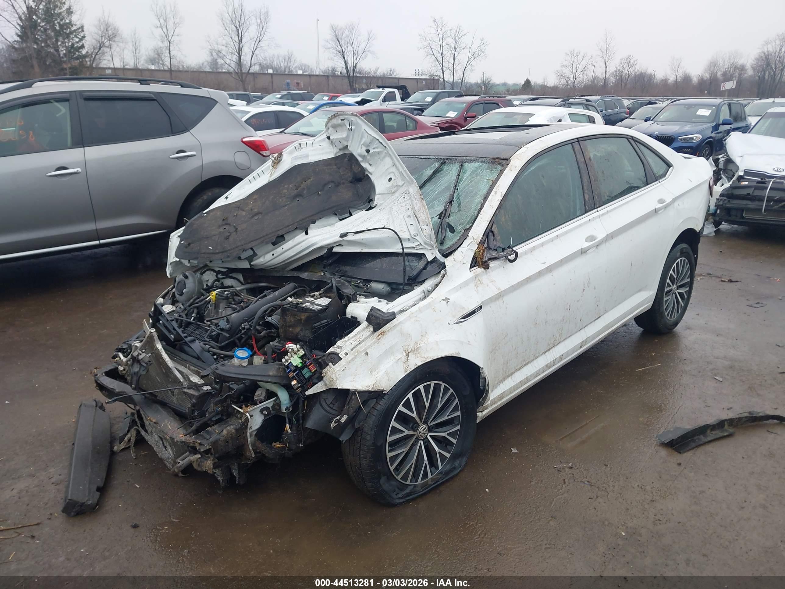 VOLKSWAGEN JETTA image 6