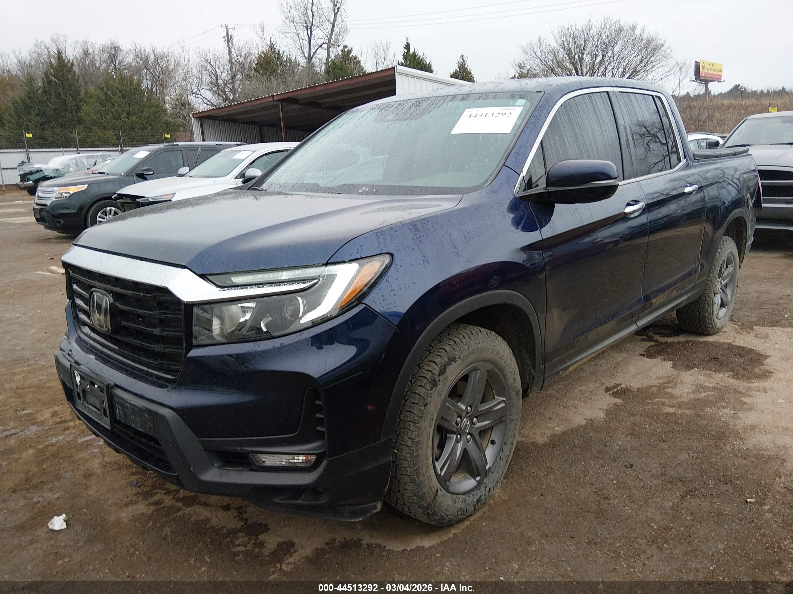 HONDA RIDGELINE image 2