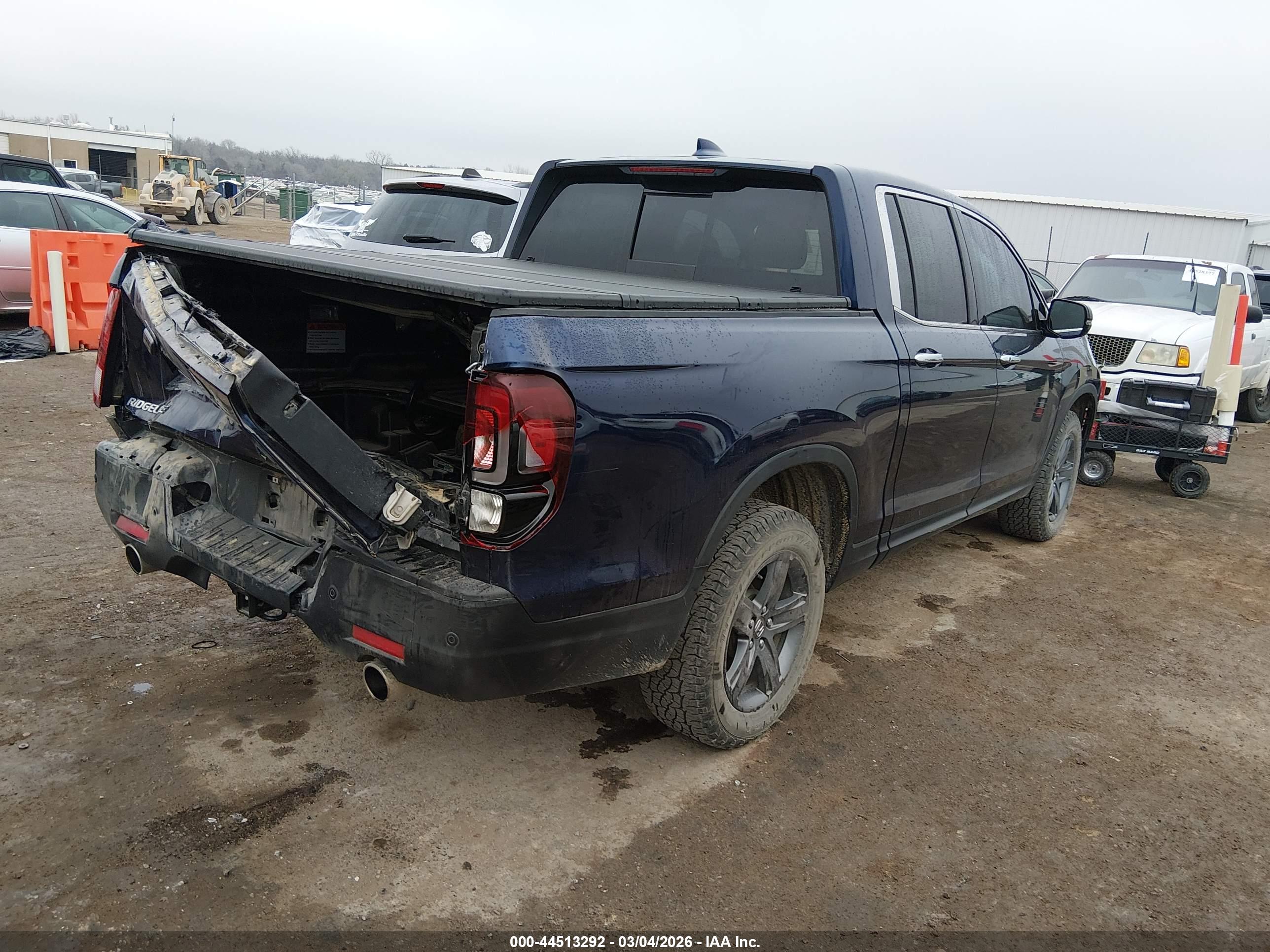 HONDA RIDGELINE image 4