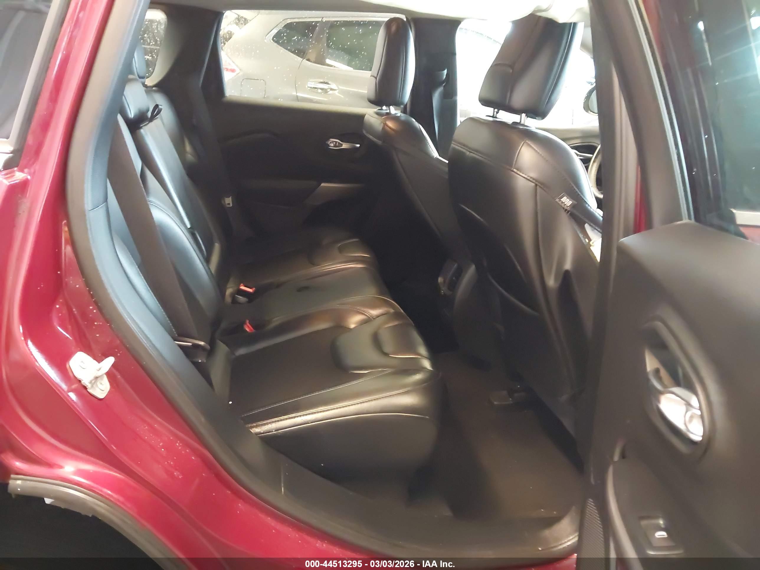 JEEP CHEROKEE image 8