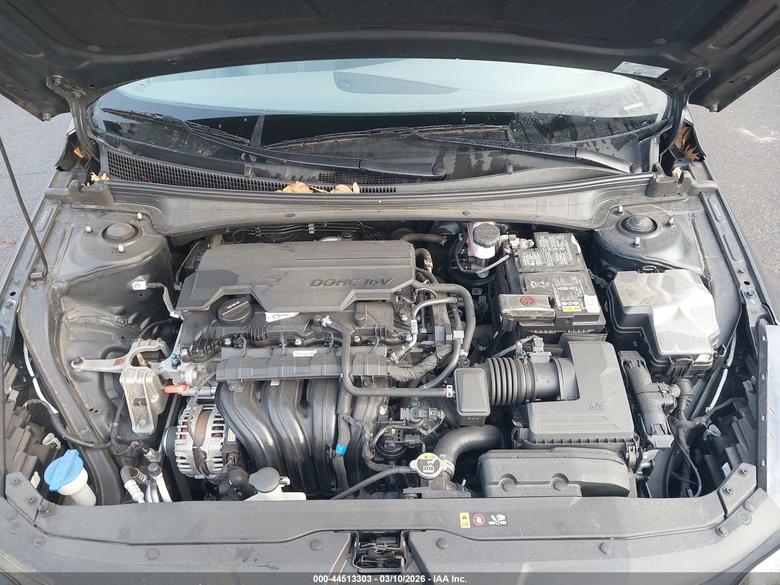 HYUNDAI ELANTRA image 10