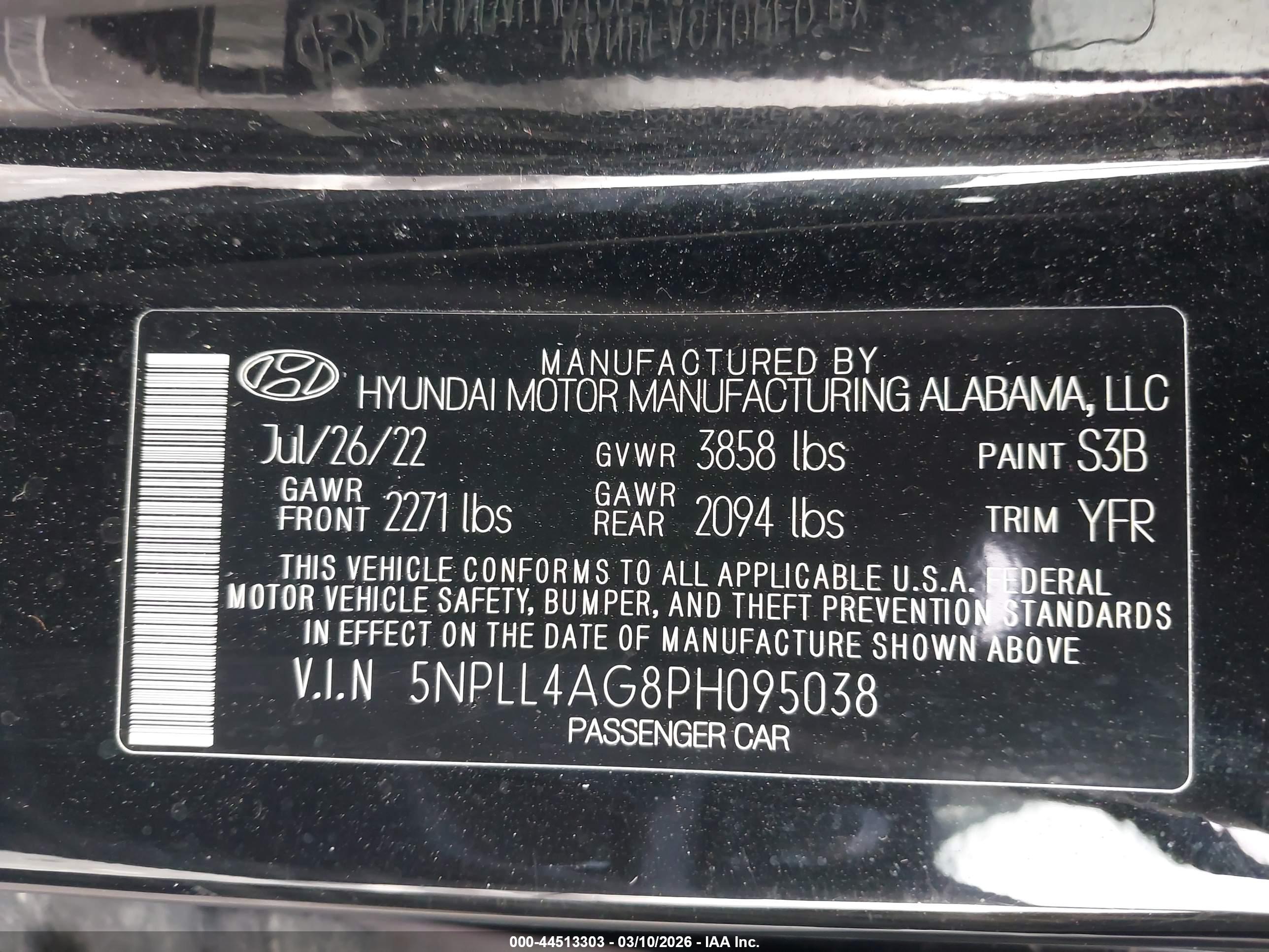 HYUNDAI ELANTRA image 9