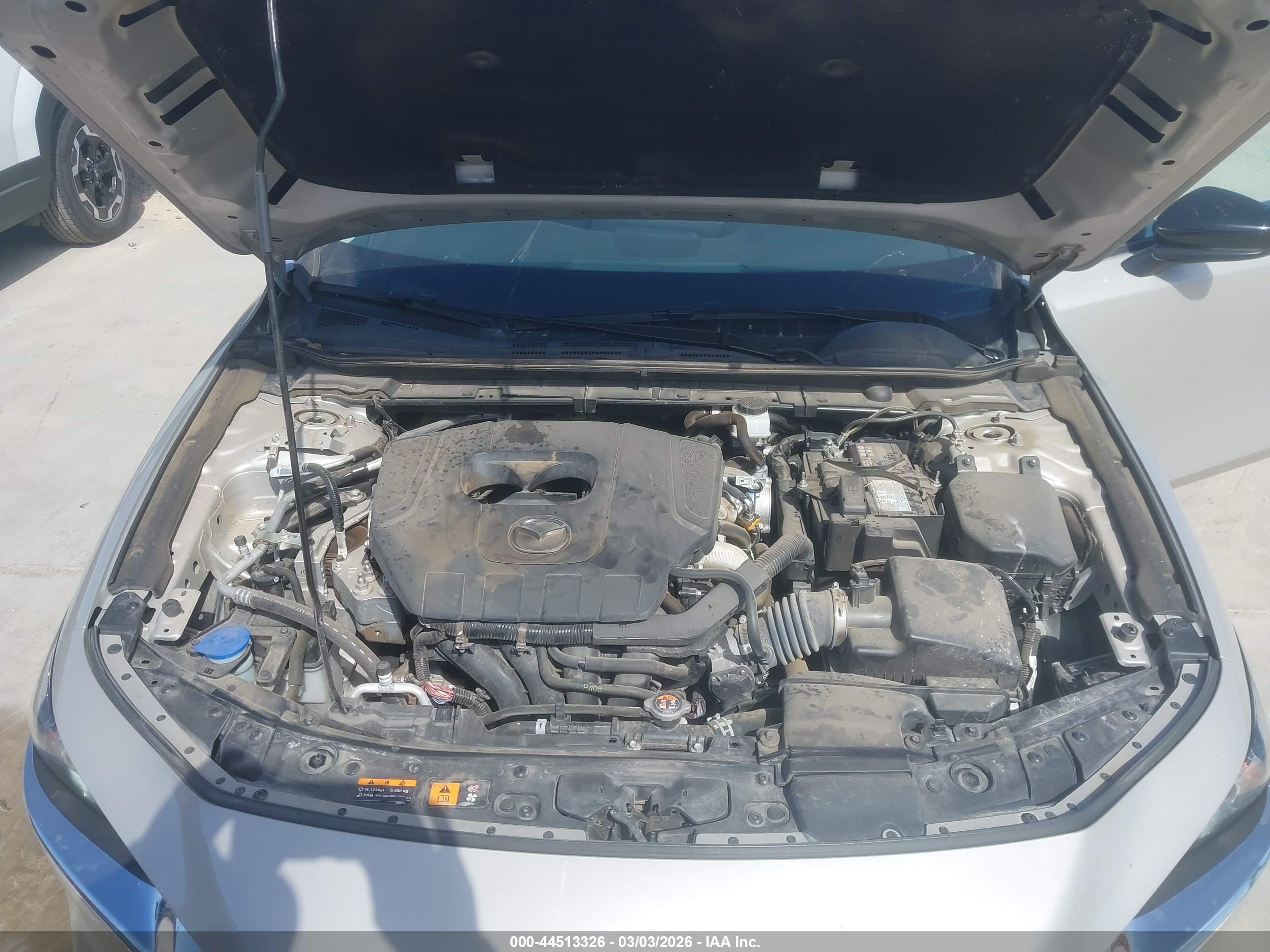 MAZDA MAZDA3 image 10