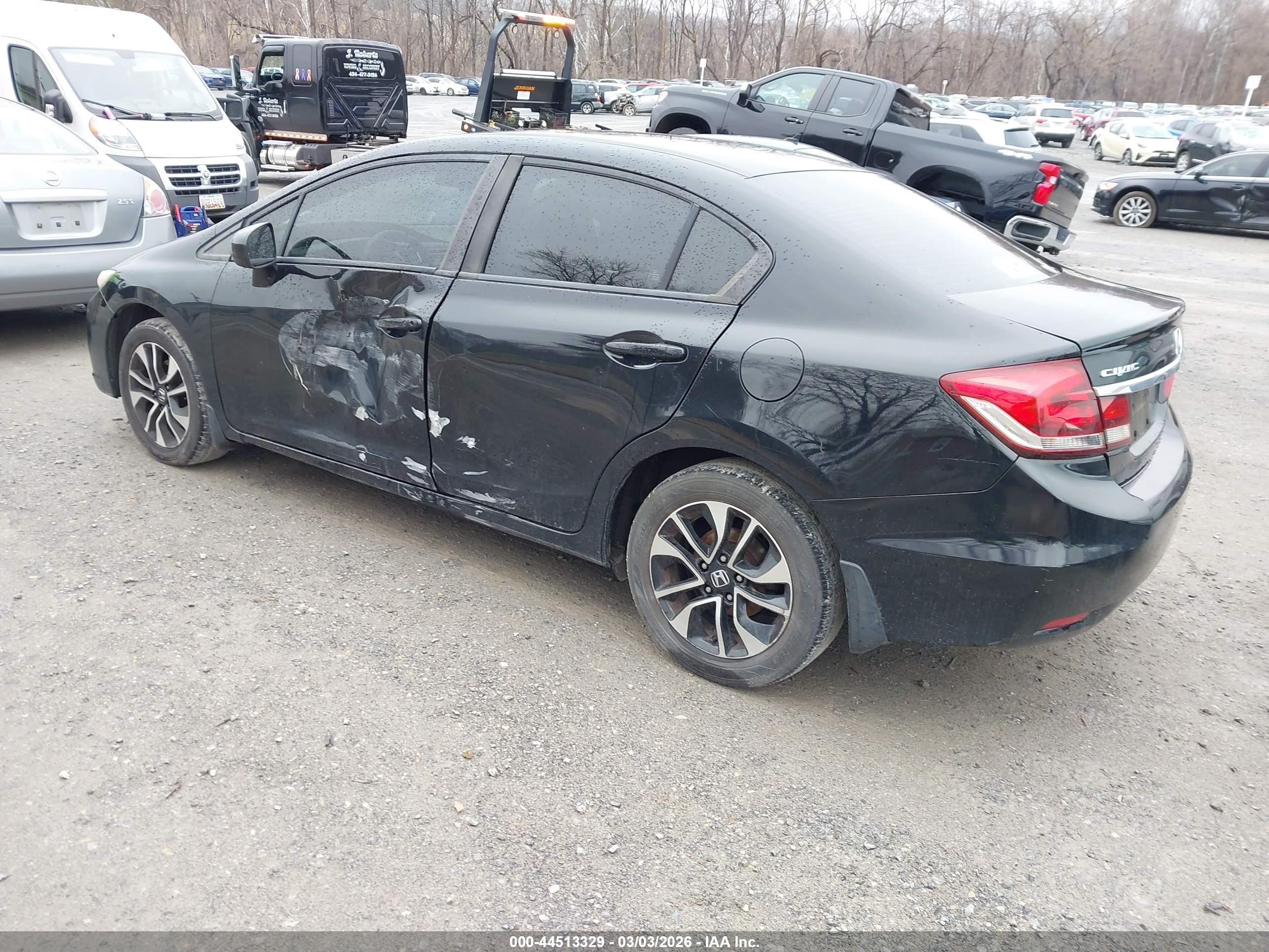 HONDA CIVIC image 3