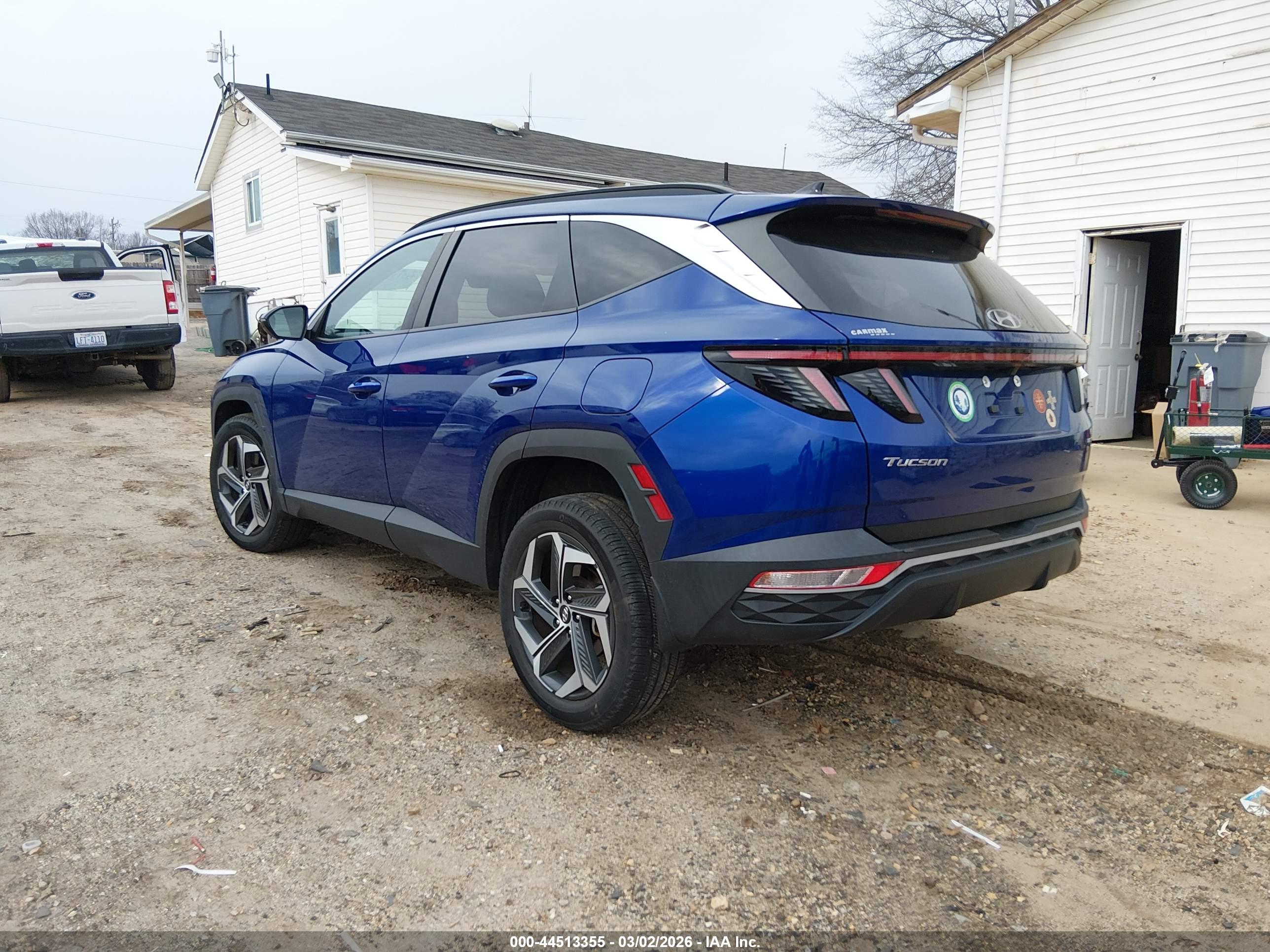 HYUNDAI TUCSON image 3