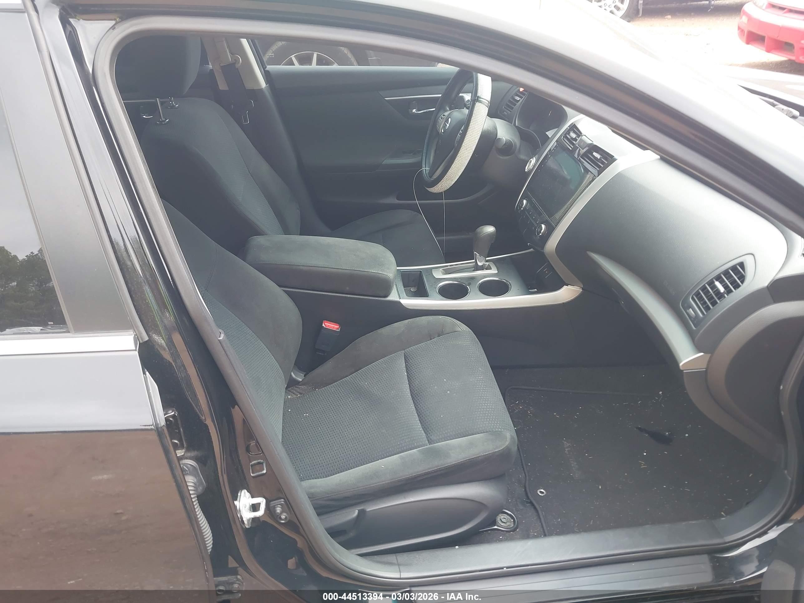 NISSAN ALTIMA image 5