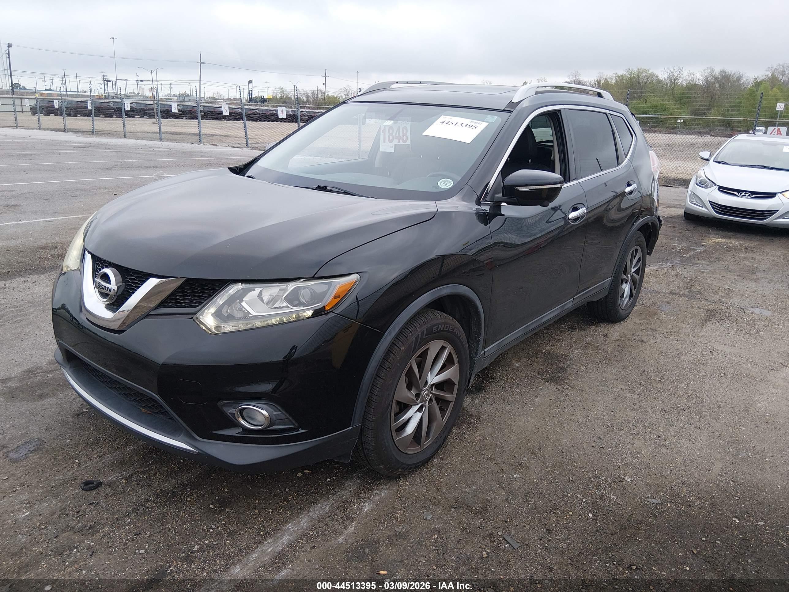NISSAN ROGUE image 2