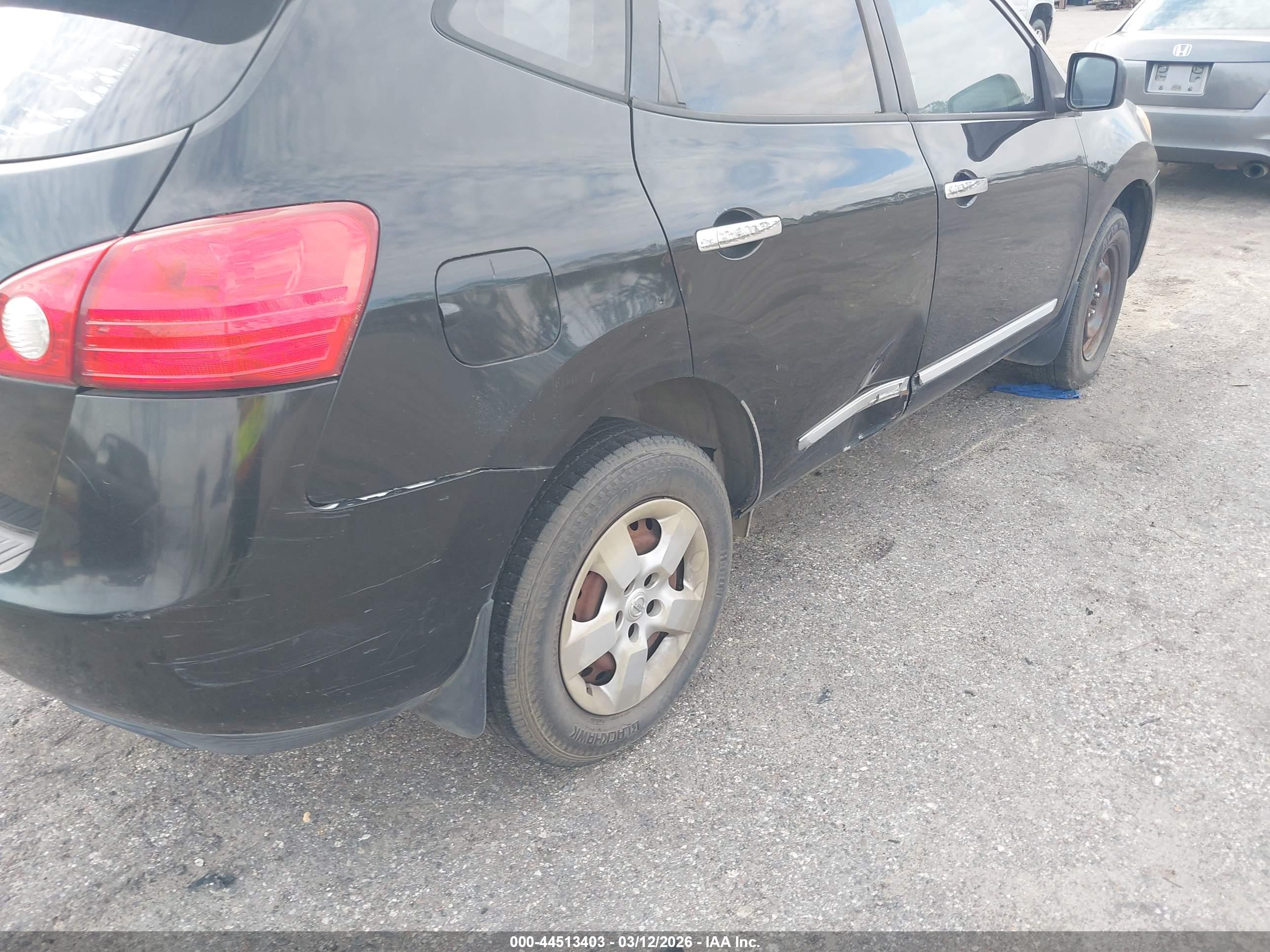 NISSAN ROGUE image 6