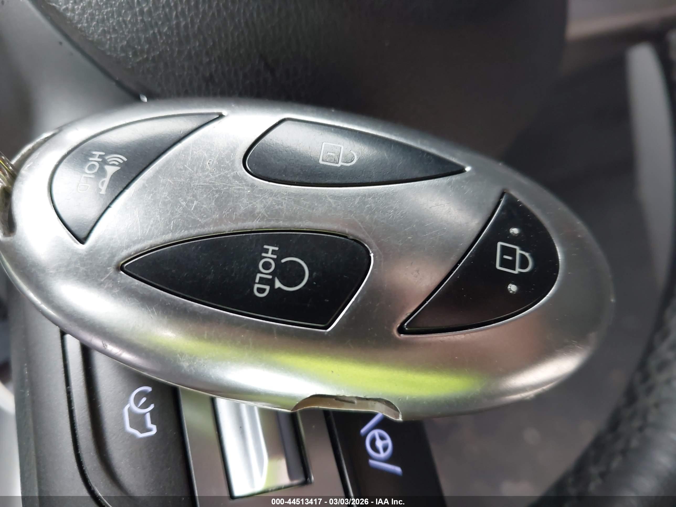 HYUNDAI KONA image 11