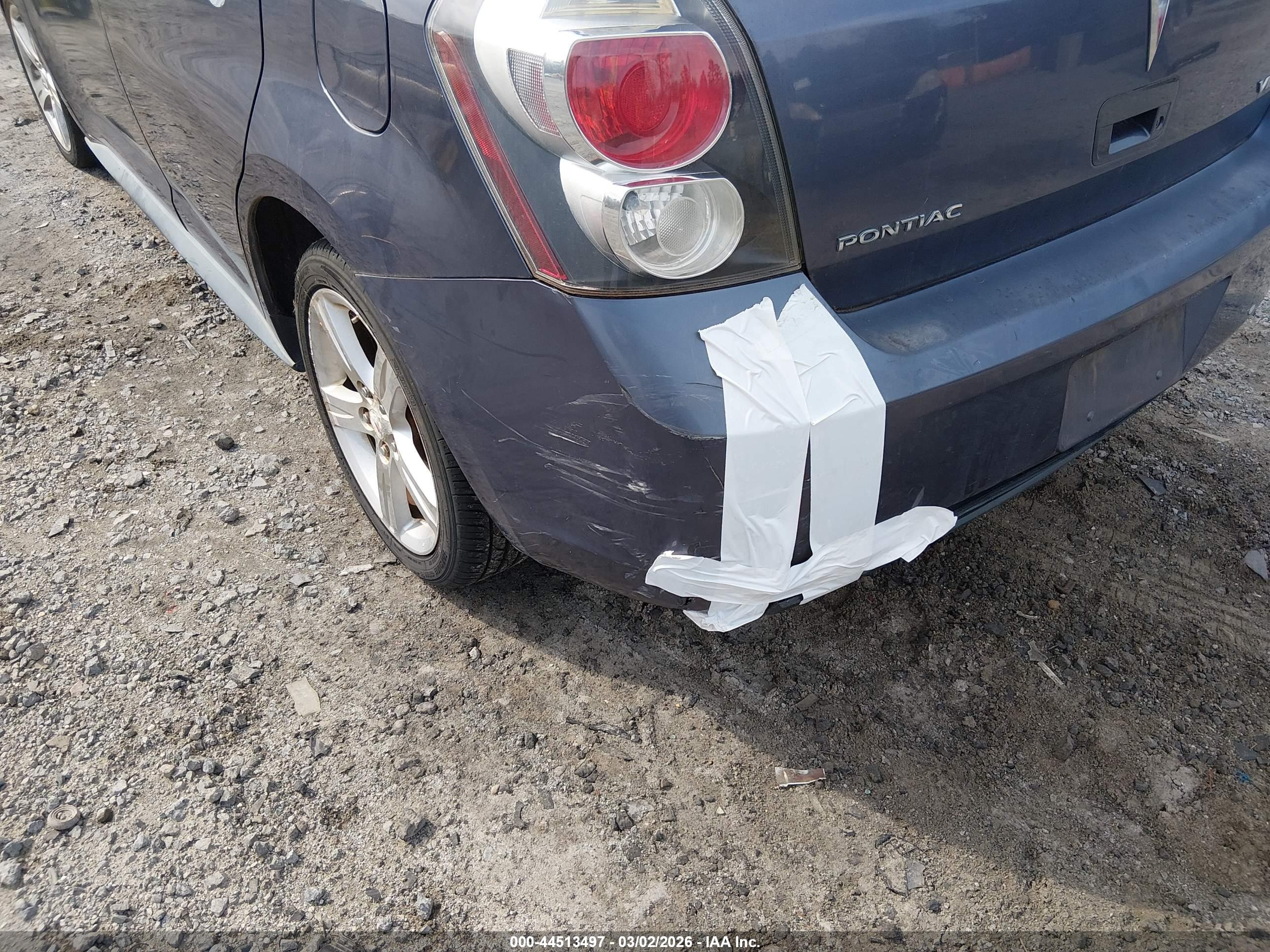 PONTIAC VIBE image 6