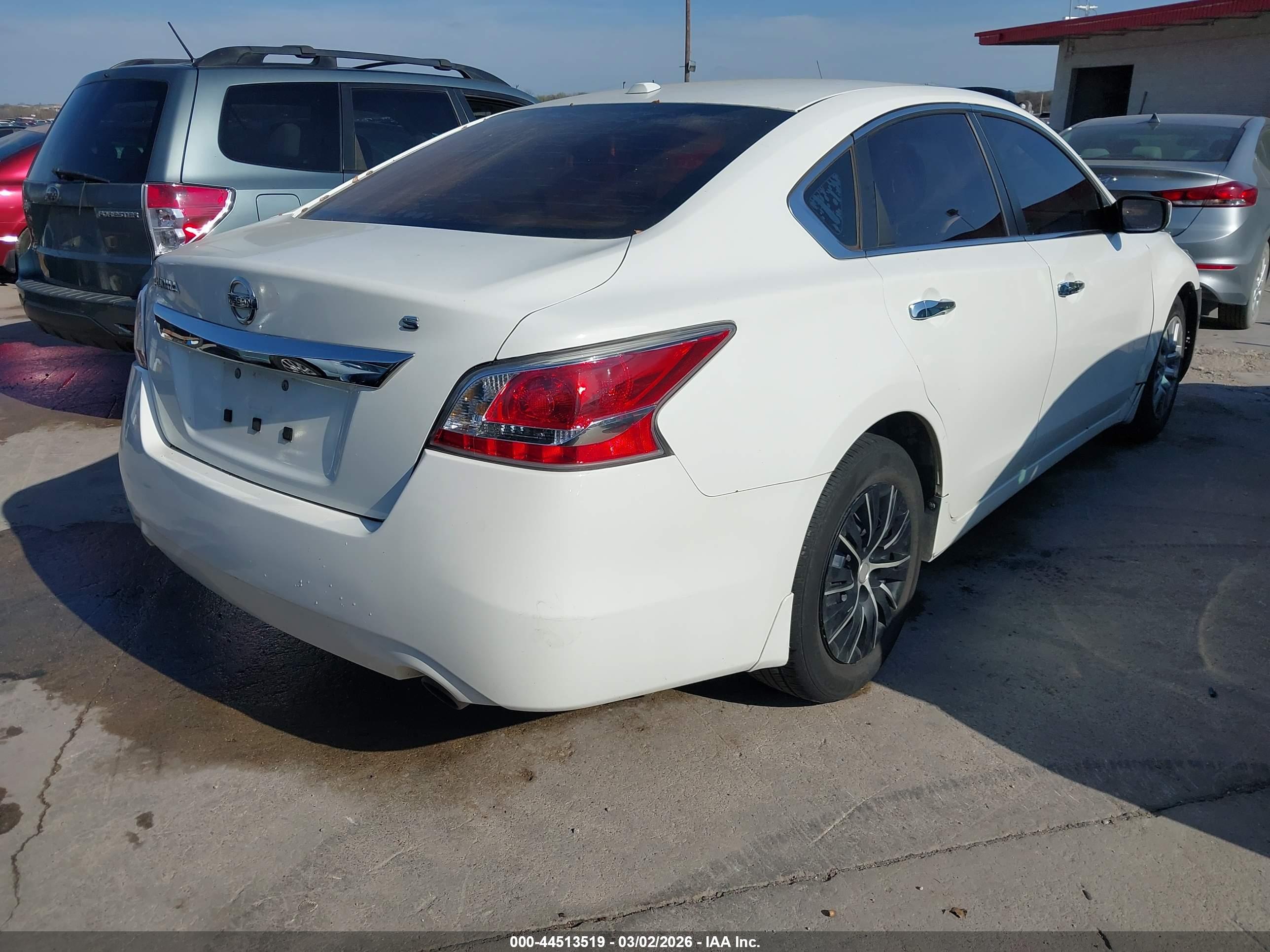 NISSAN ALTIMA image 4
