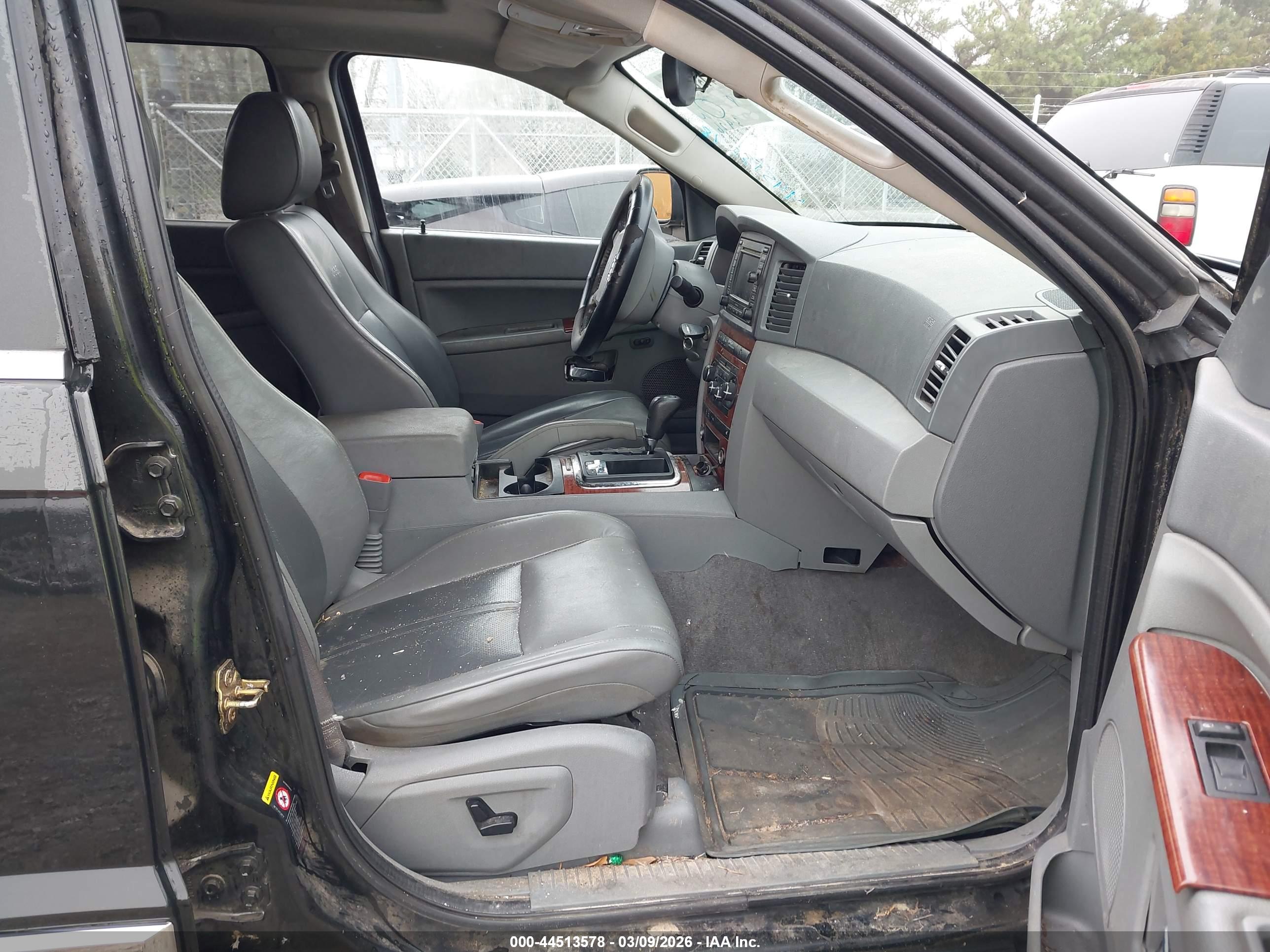 JEEP GRAND image 5