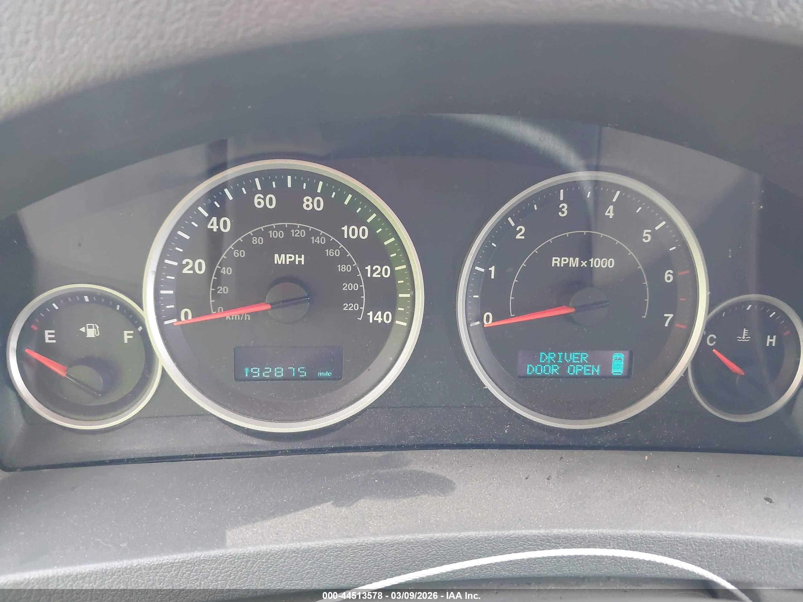 JEEP GRAND image 7