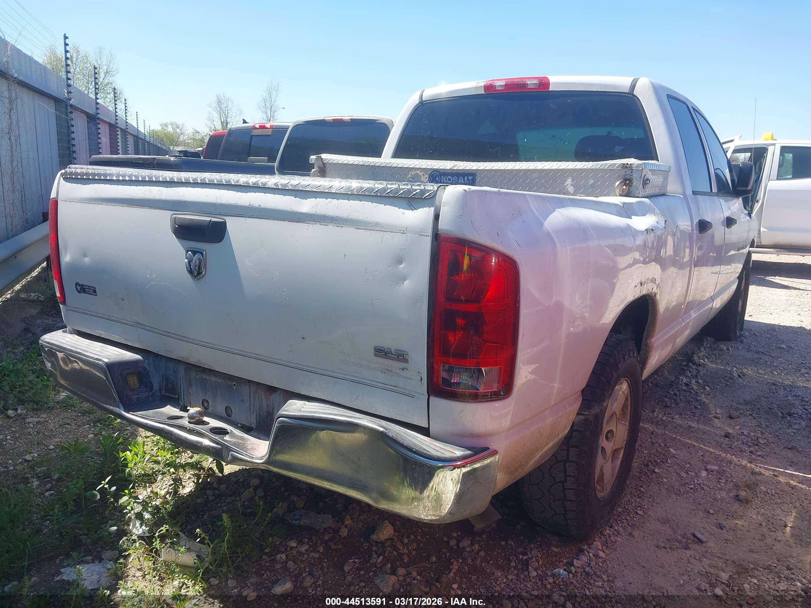 DODGE RAM image 4