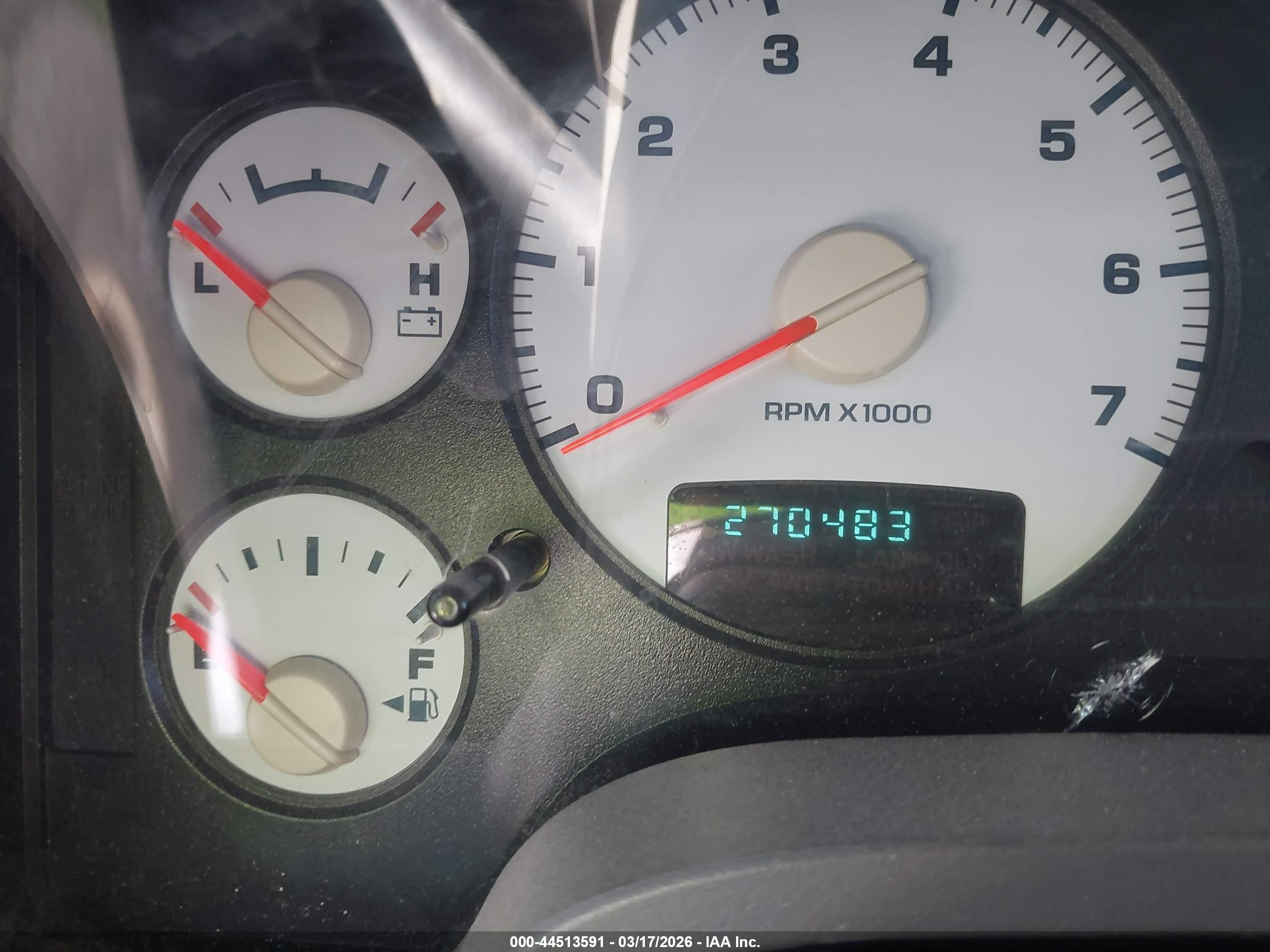 DODGE RAM image 7
