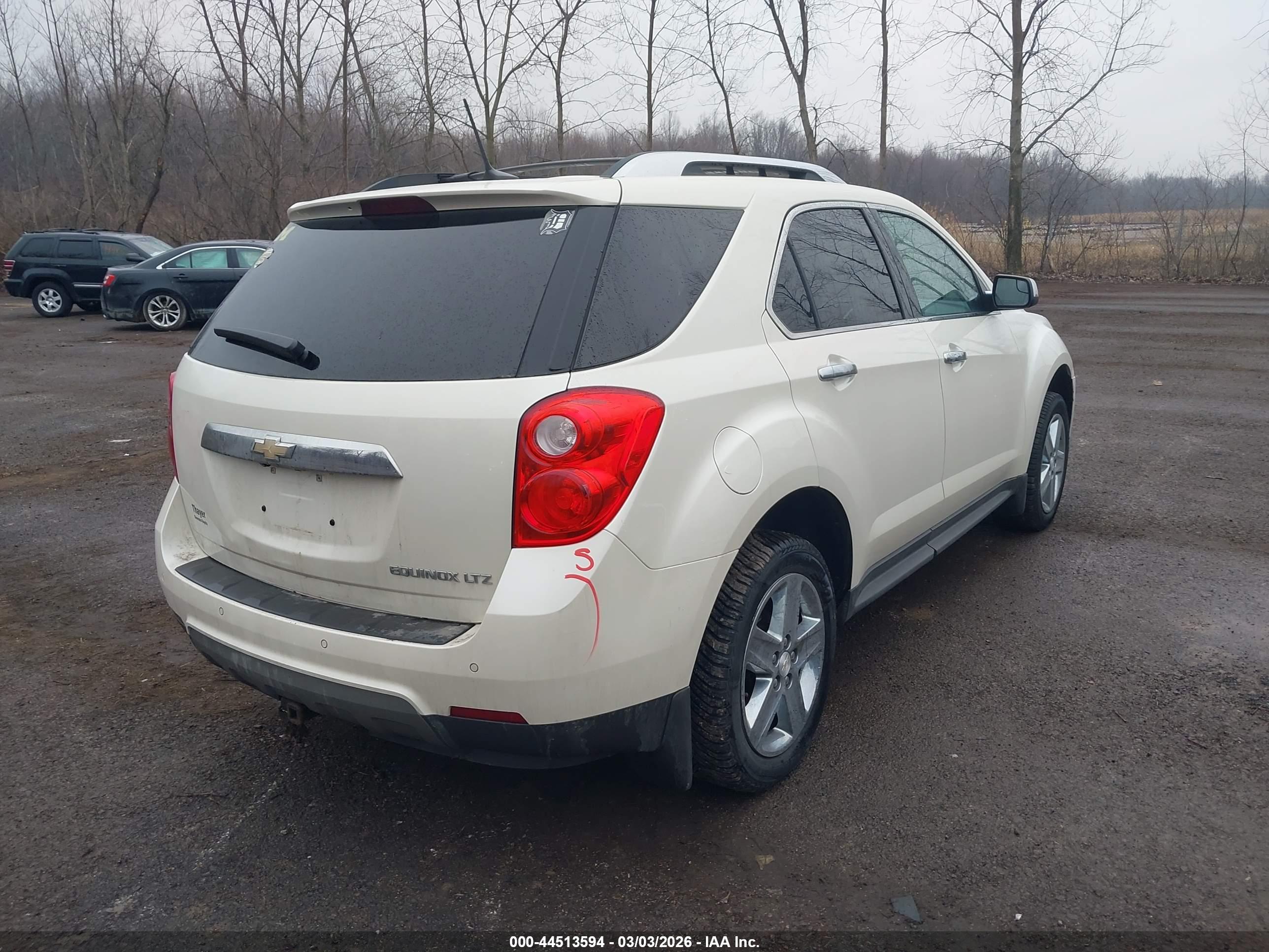 CHEVROLET EQUINOX image 4