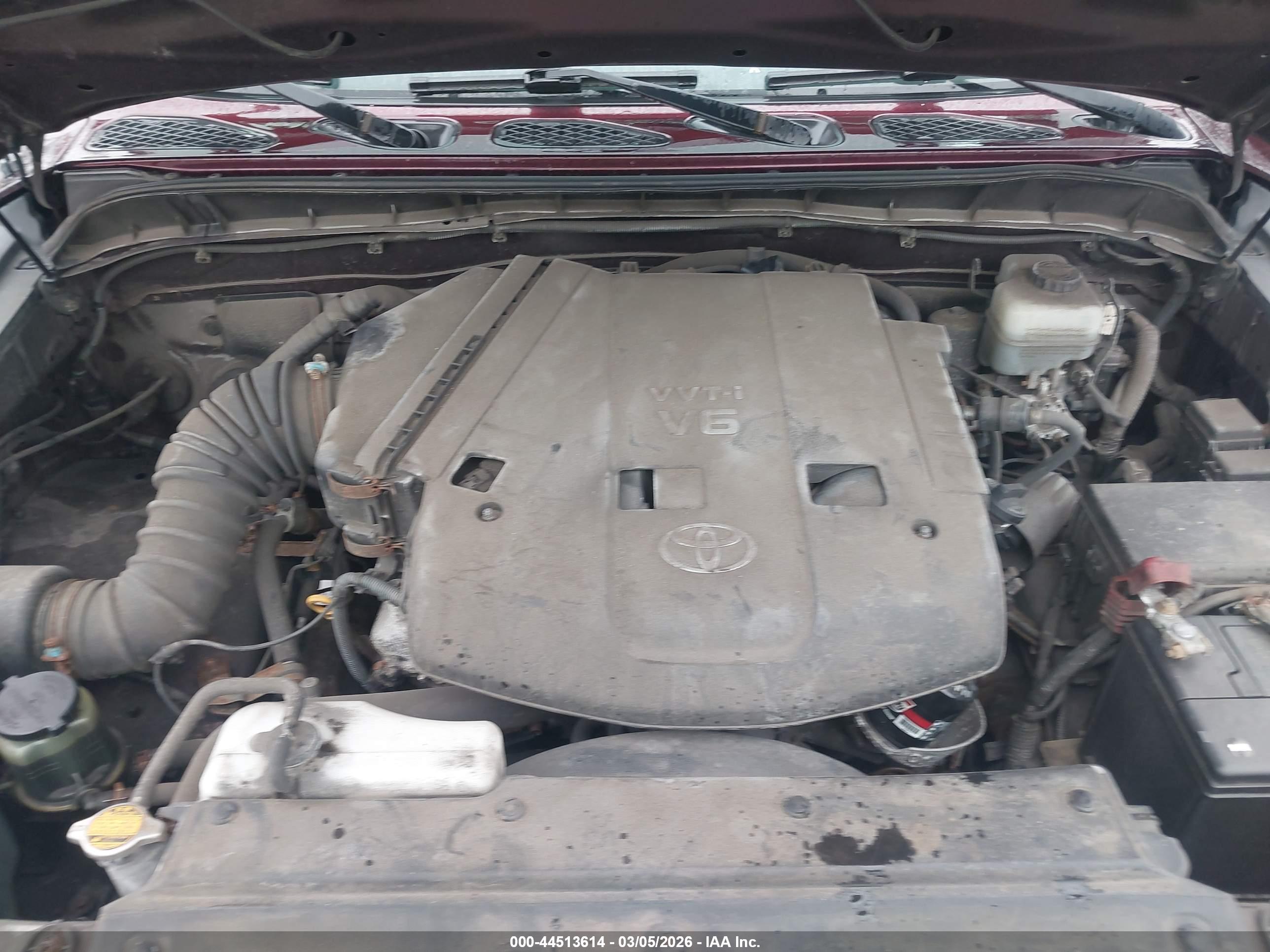 TOYOTA FJ image 10