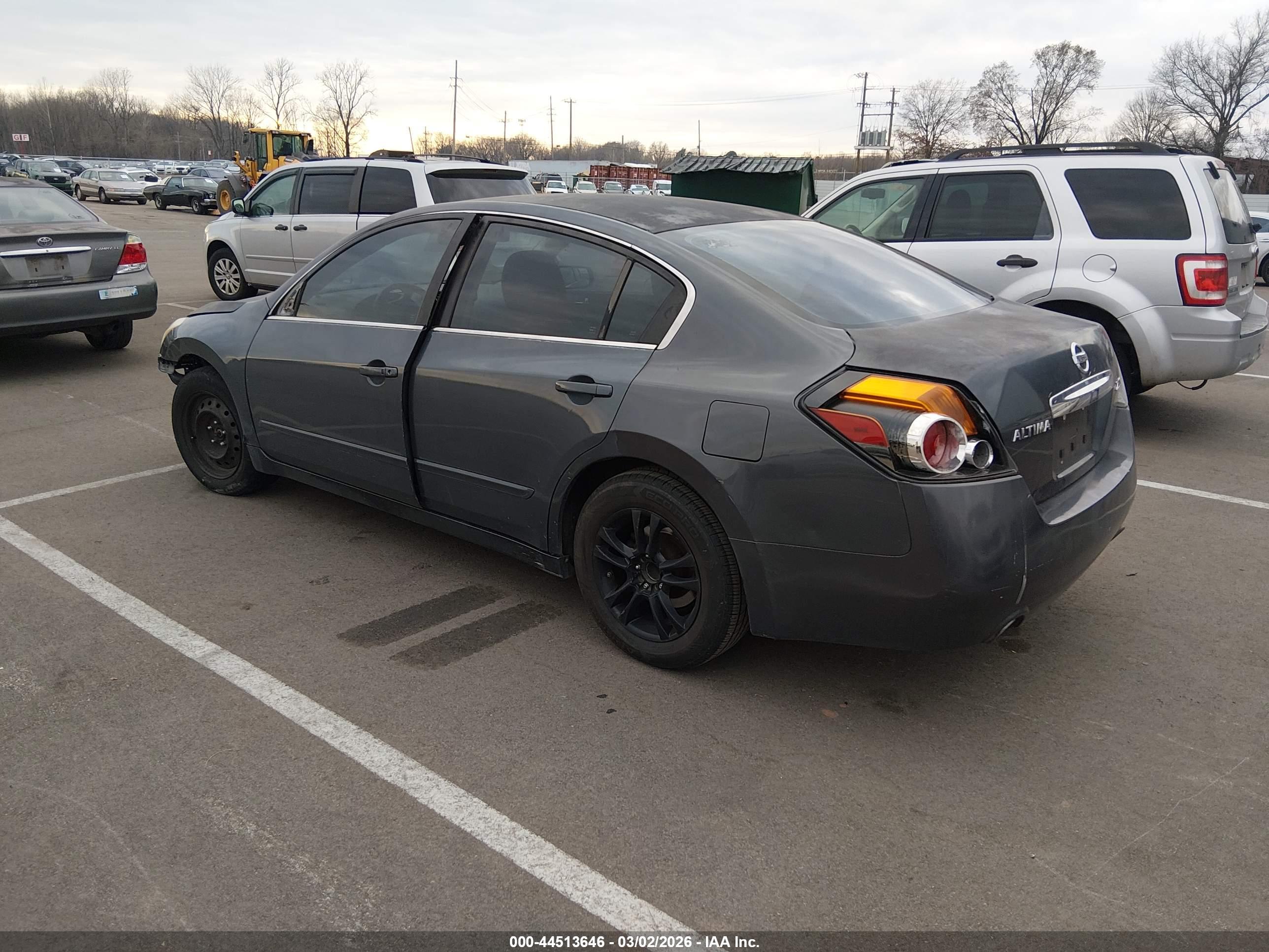 NISSAN ALTIMA image 3
