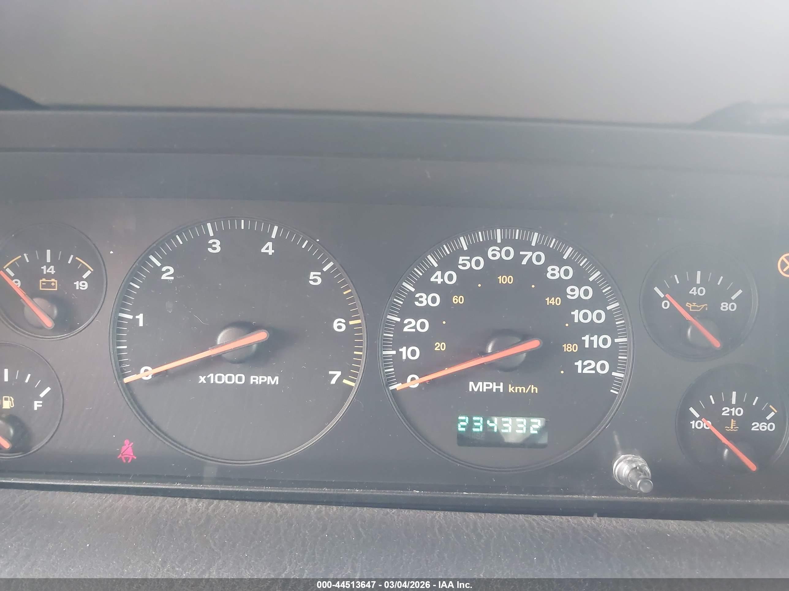 JEEP GRAND image 7