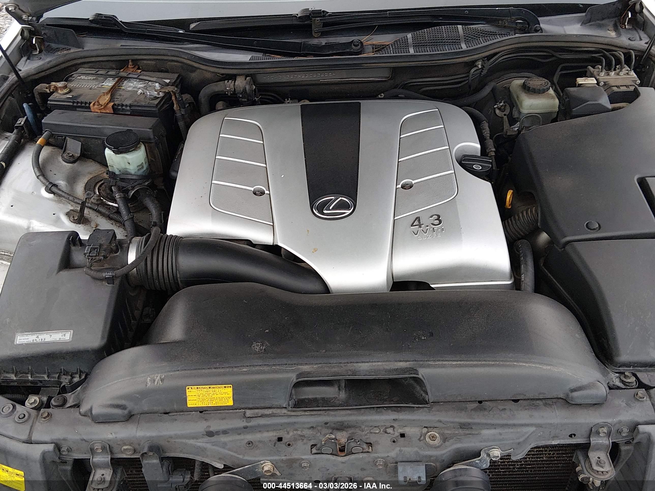 LEXUS LS image 10