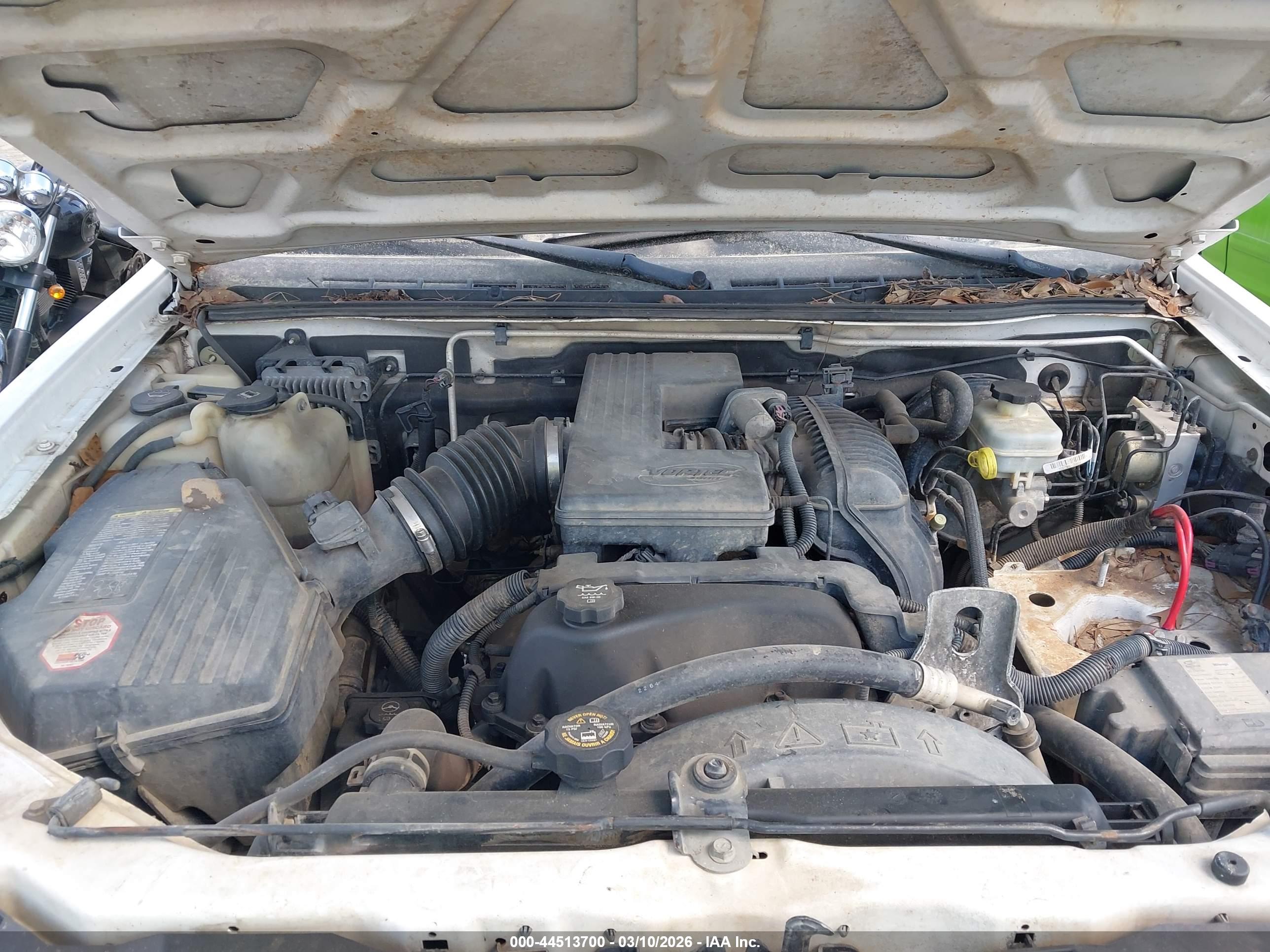 CHEVROLET COLORADO image 10