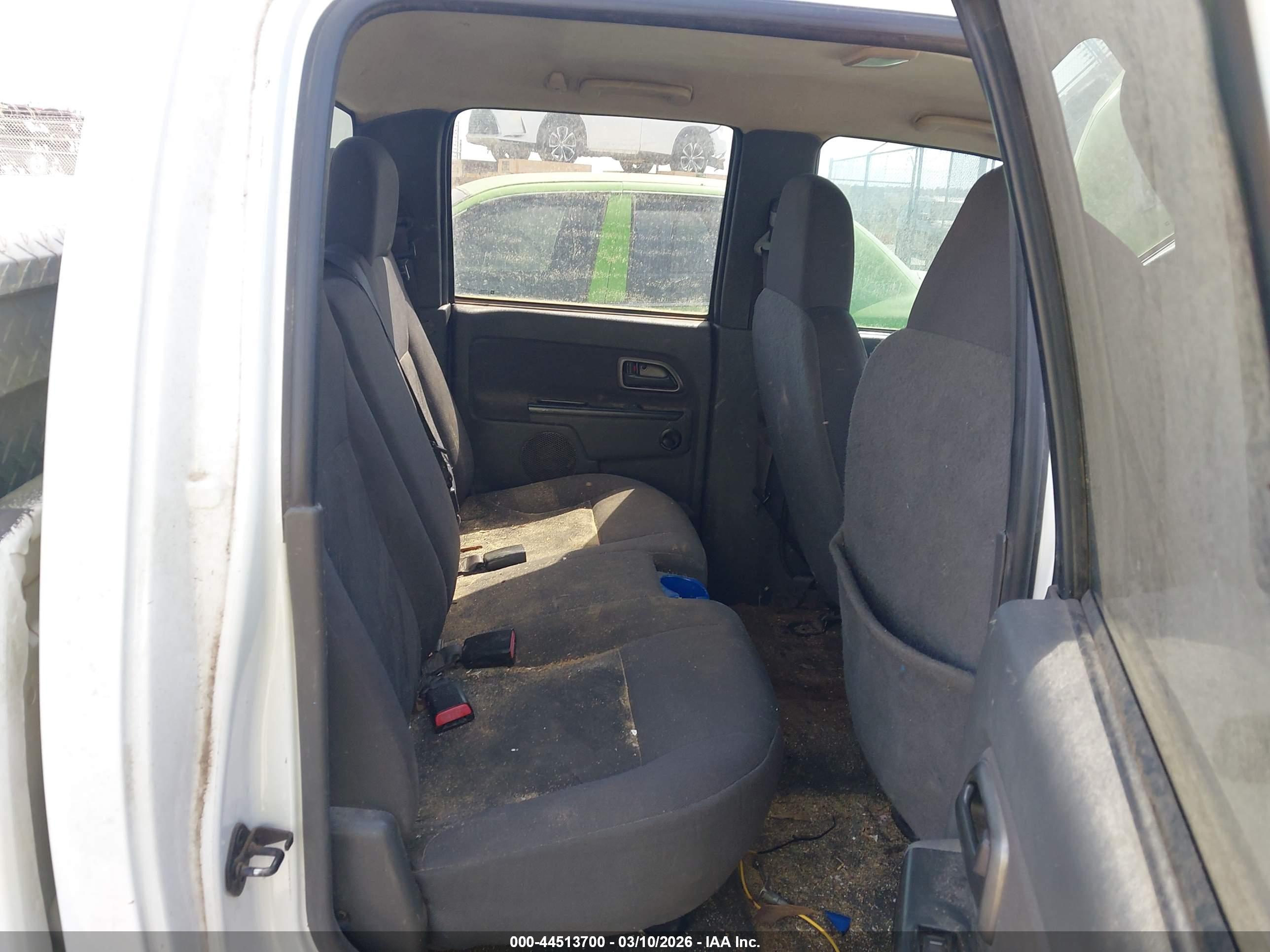 CHEVROLET COLORADO image 8