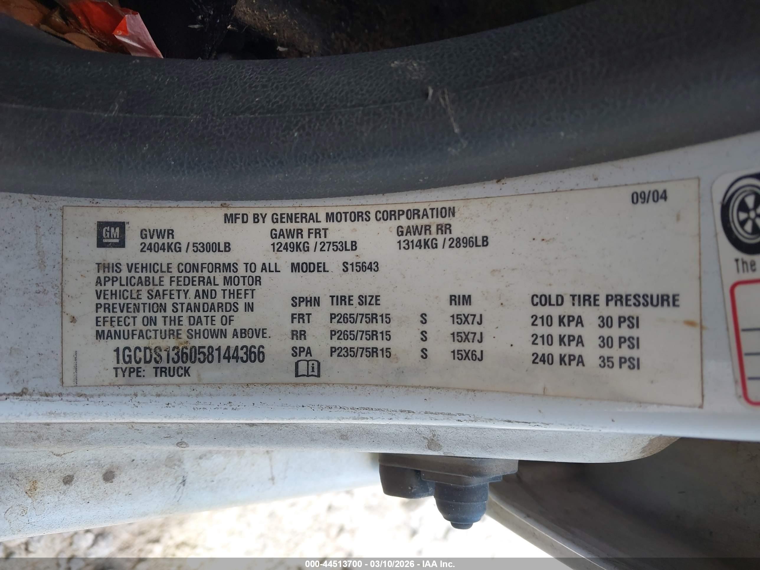 CHEVROLET COLORADO image 9