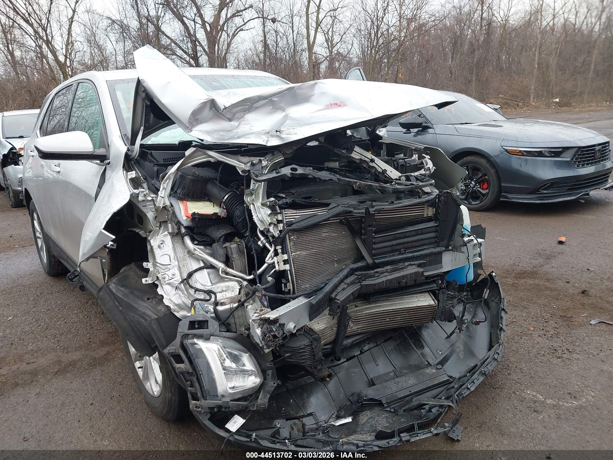 CHEVROLET EQUINOX image 6