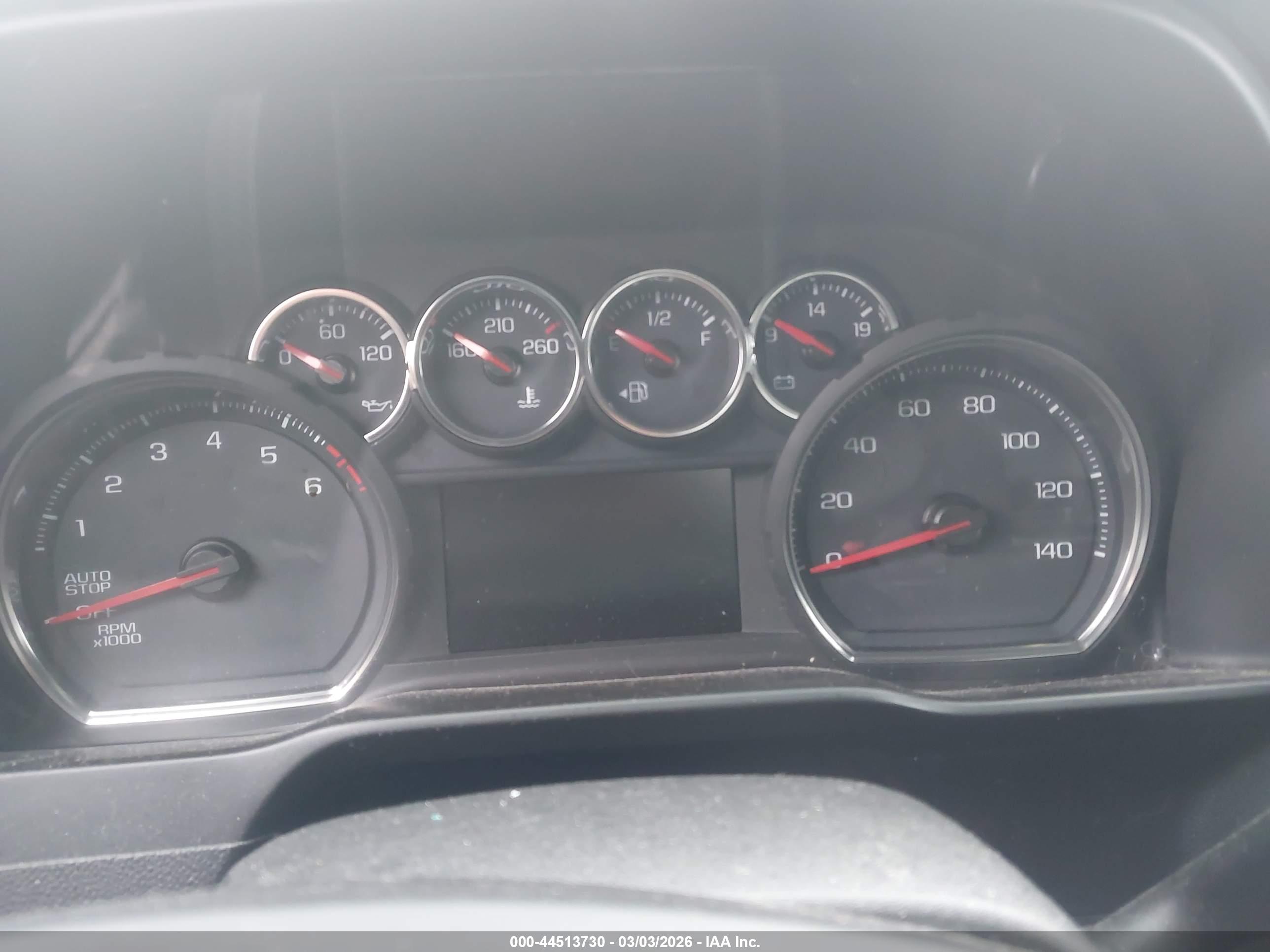 CHEVROLET SILVERADO image 7