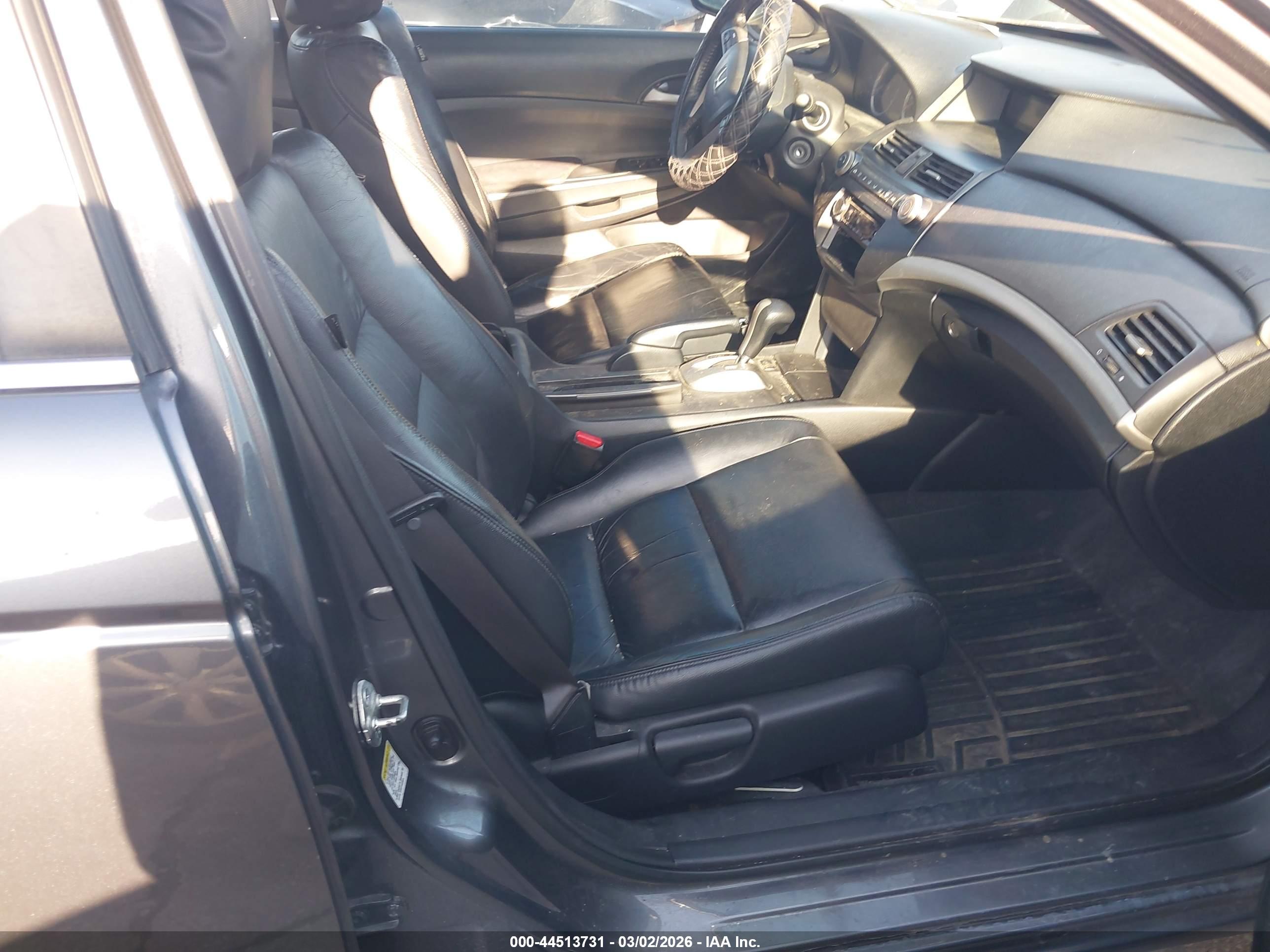 HONDA ACCORD image 5