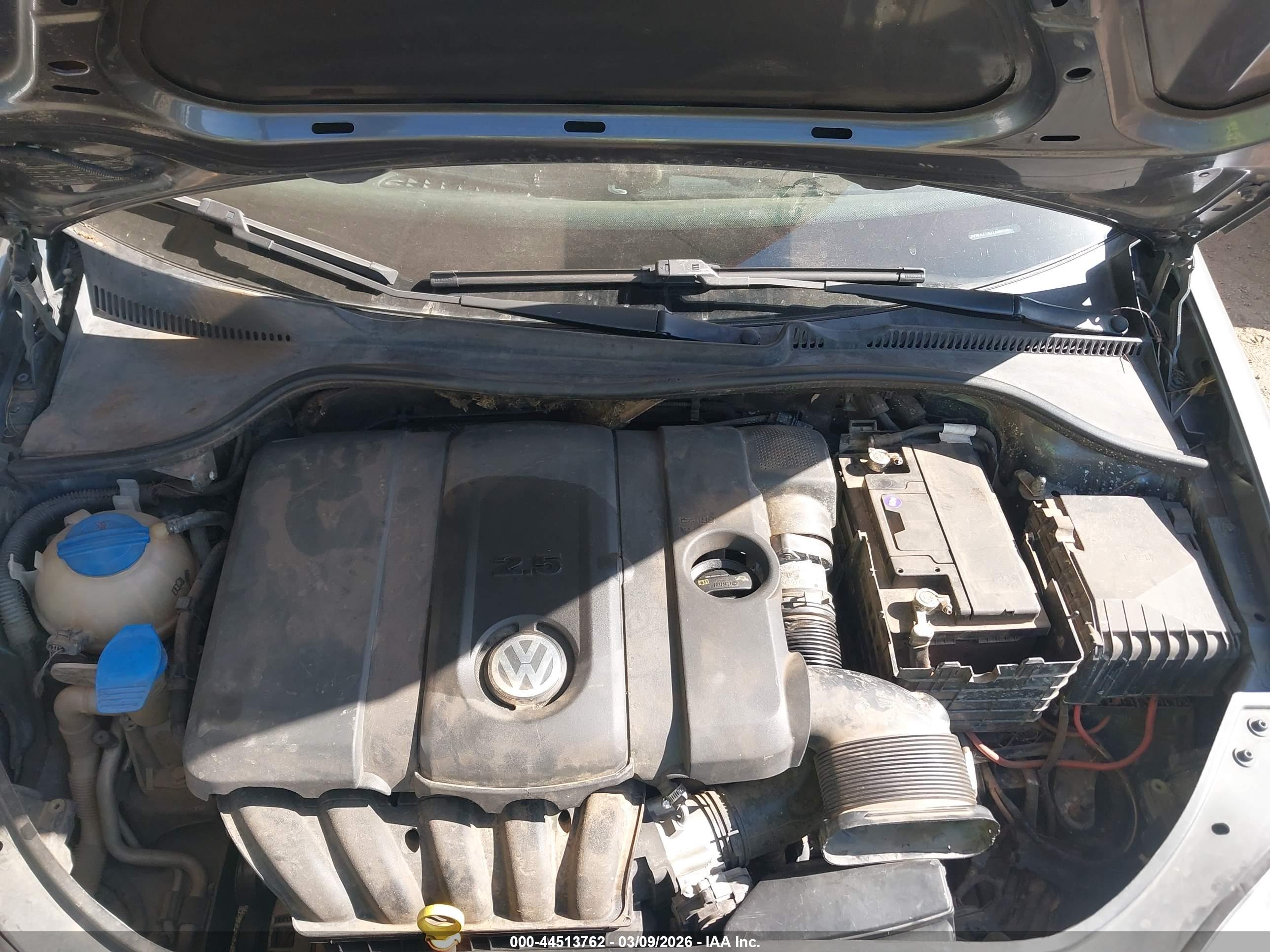 VOLKSWAGEN JETTA image 10