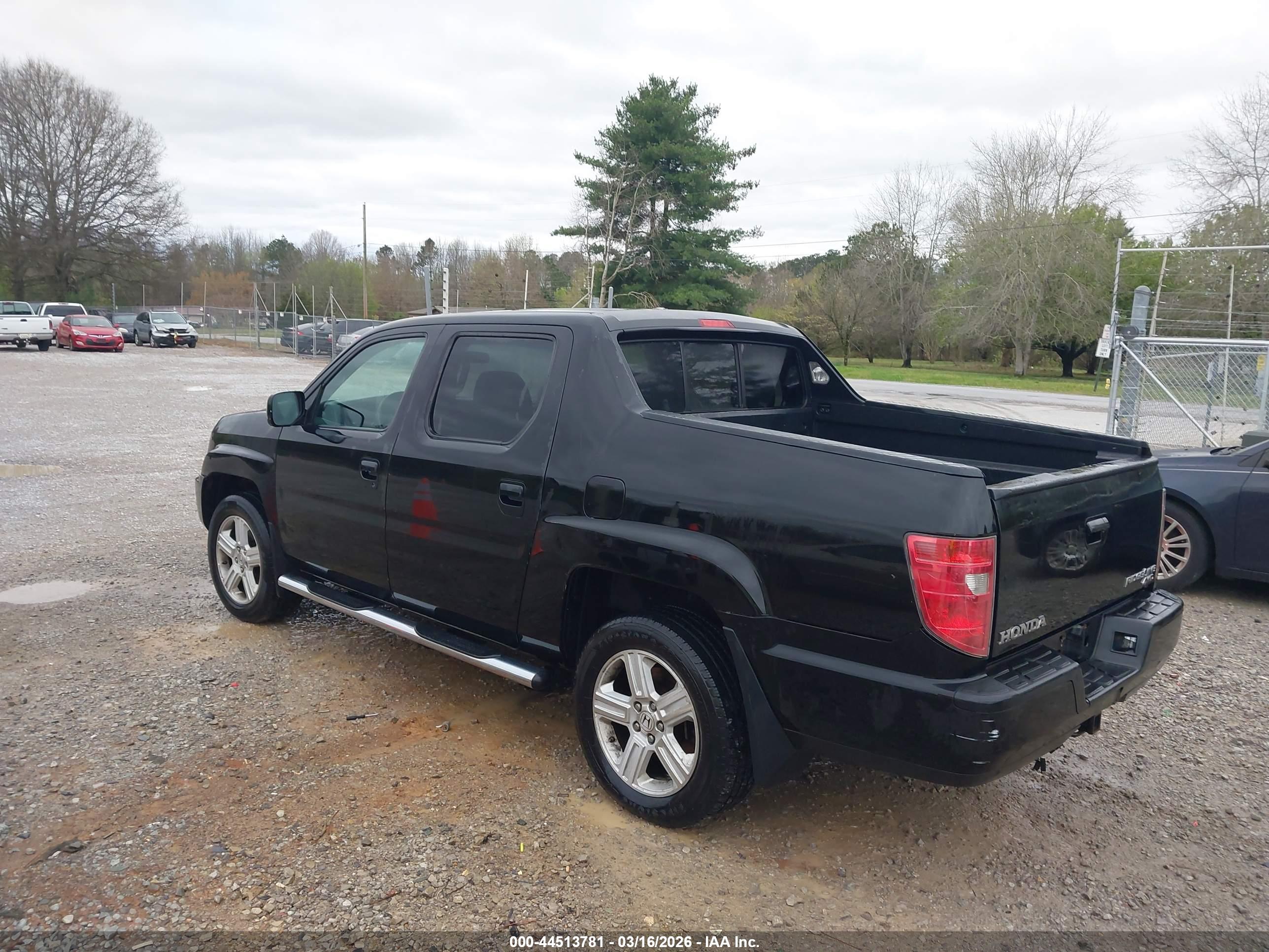HONDA RIDGELINE image 3