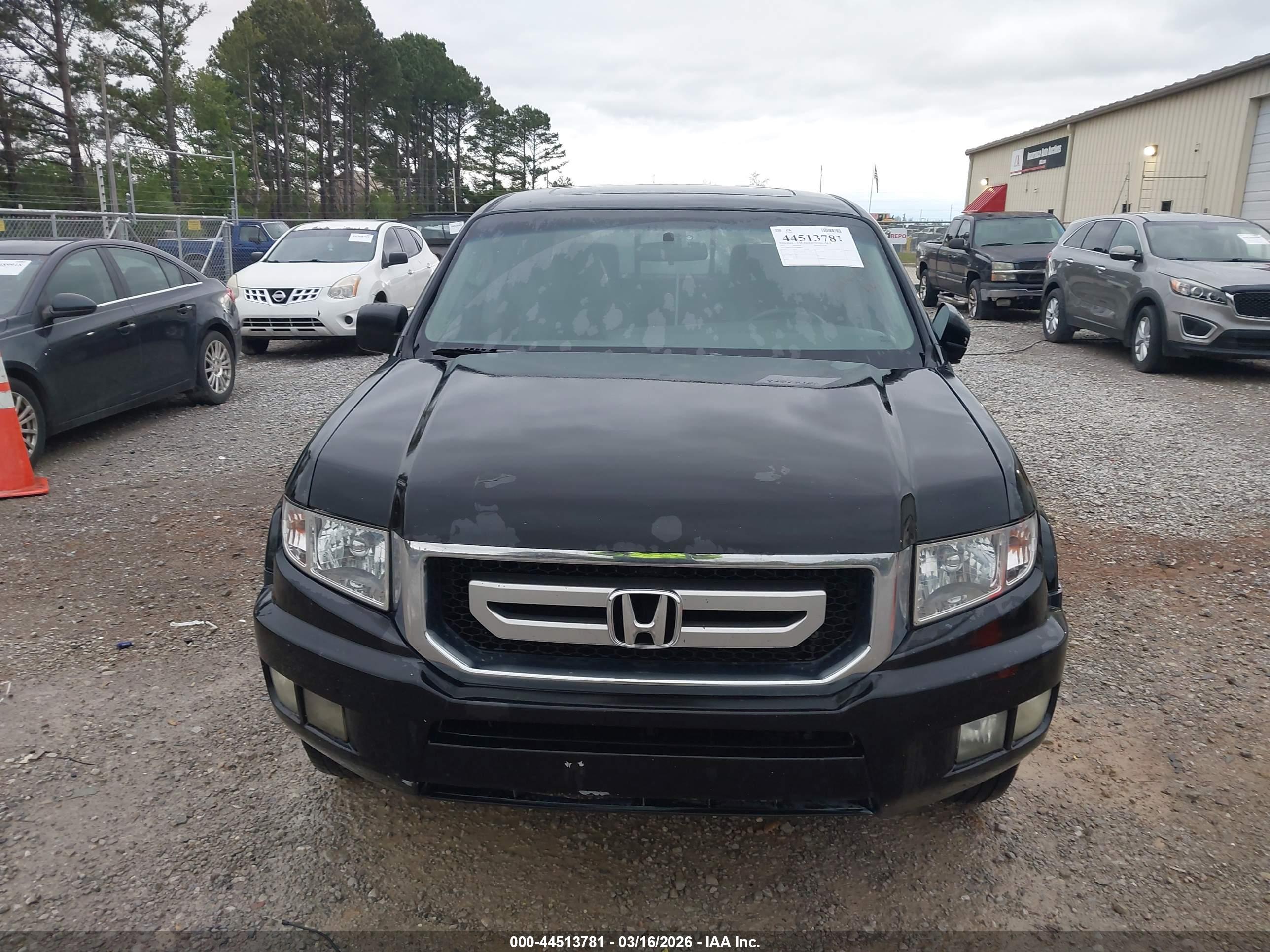 HONDA RIDGELINE image 6